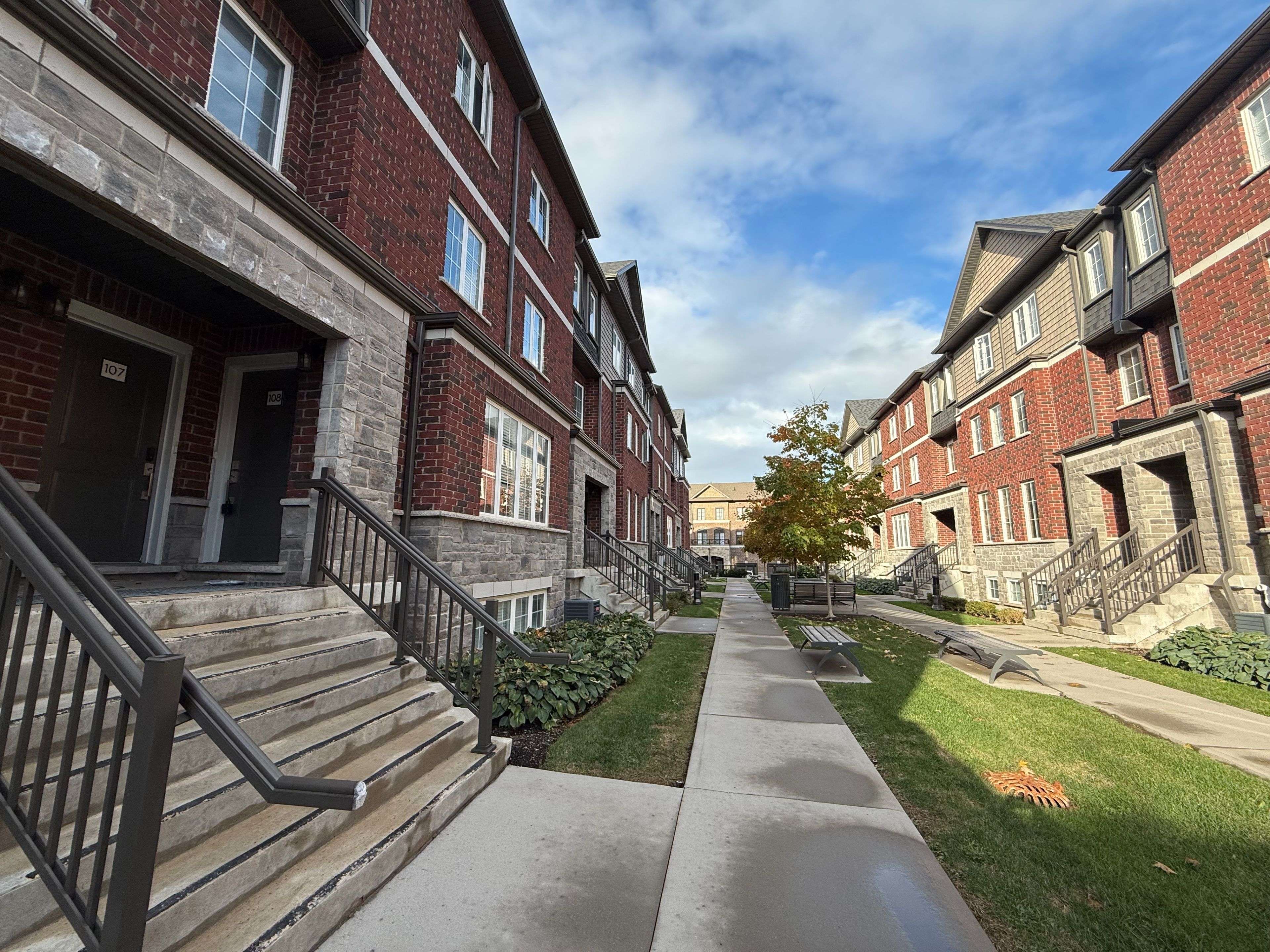 Milton, ON L9T 9K4,445 Ontario ST S #108