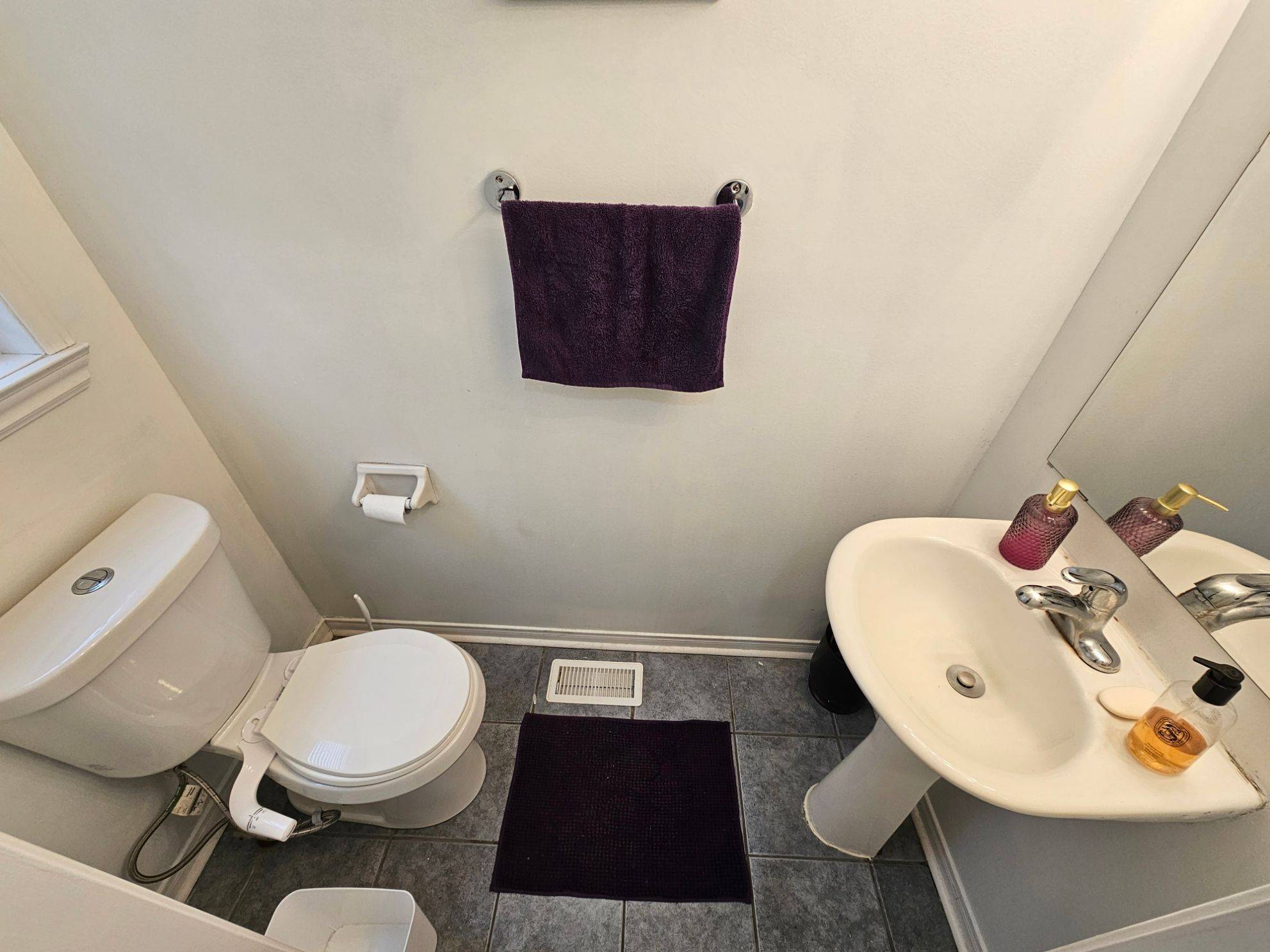 Mississauga, ON L5M 7J3,5260 Mcfarren BLVD #89