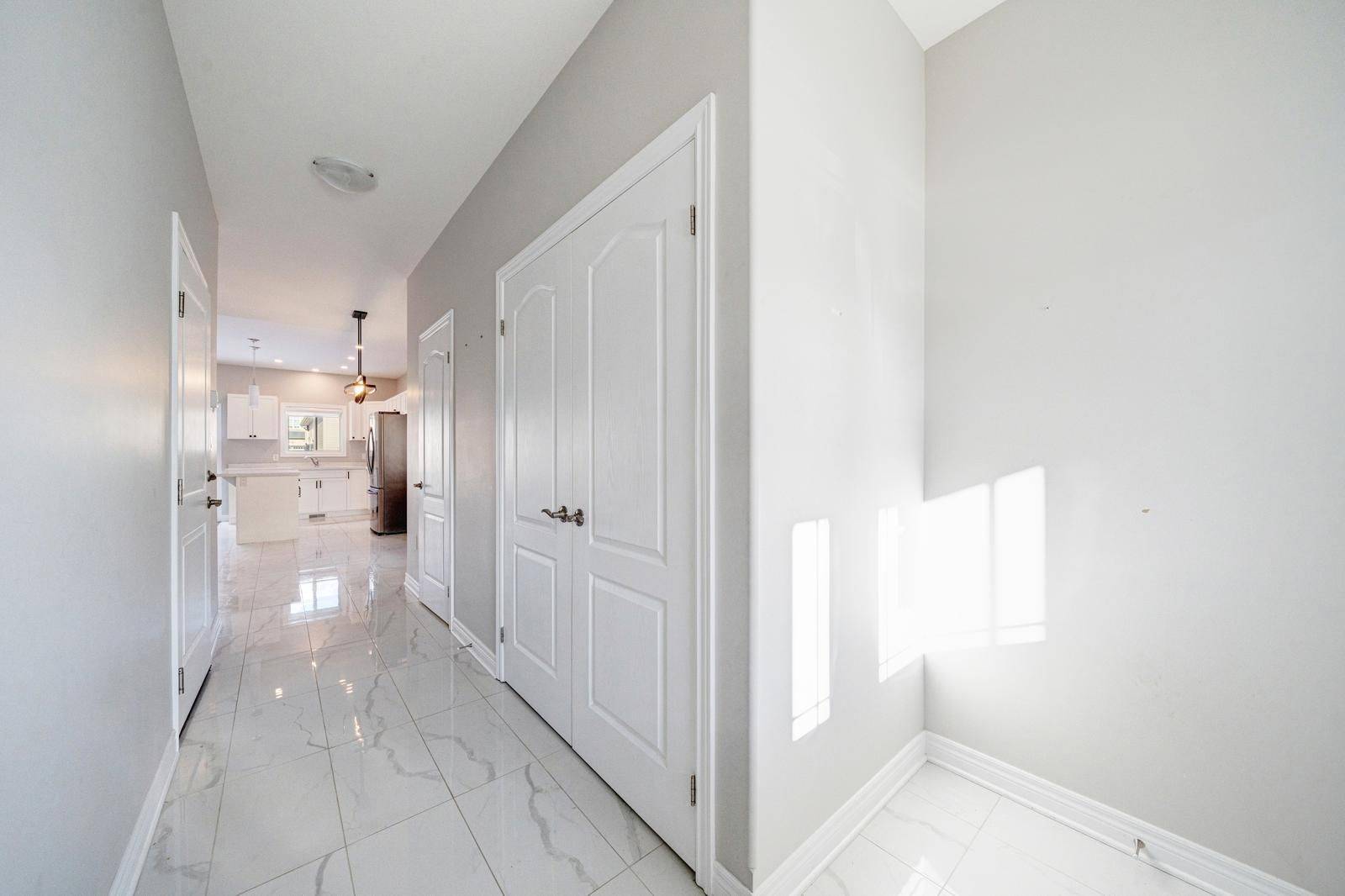 Thorold, ON L2V 0G3,16 Bowman CRES