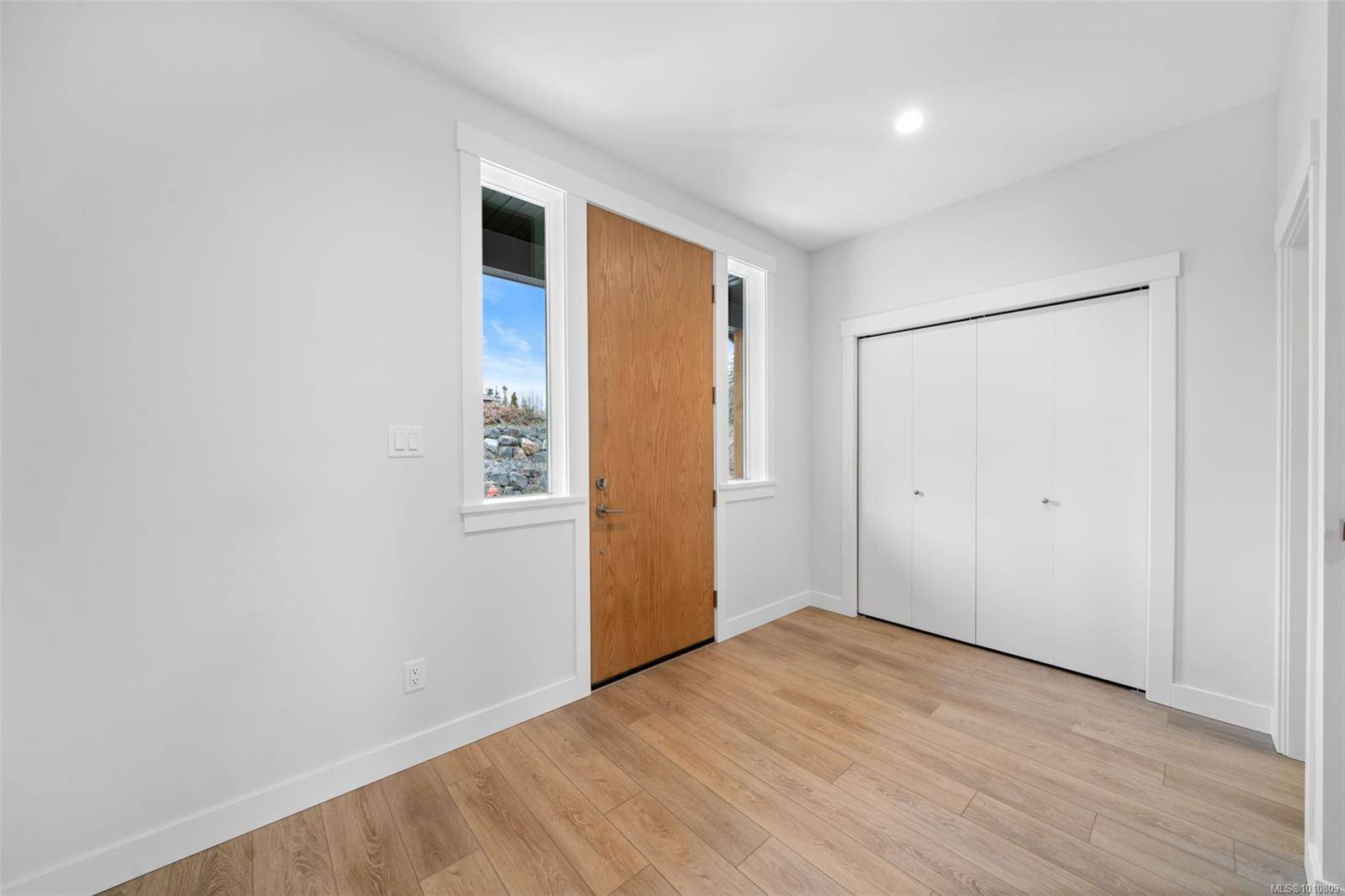 Sooke, BC V9Z 1P6,6439 Hopkins Crt