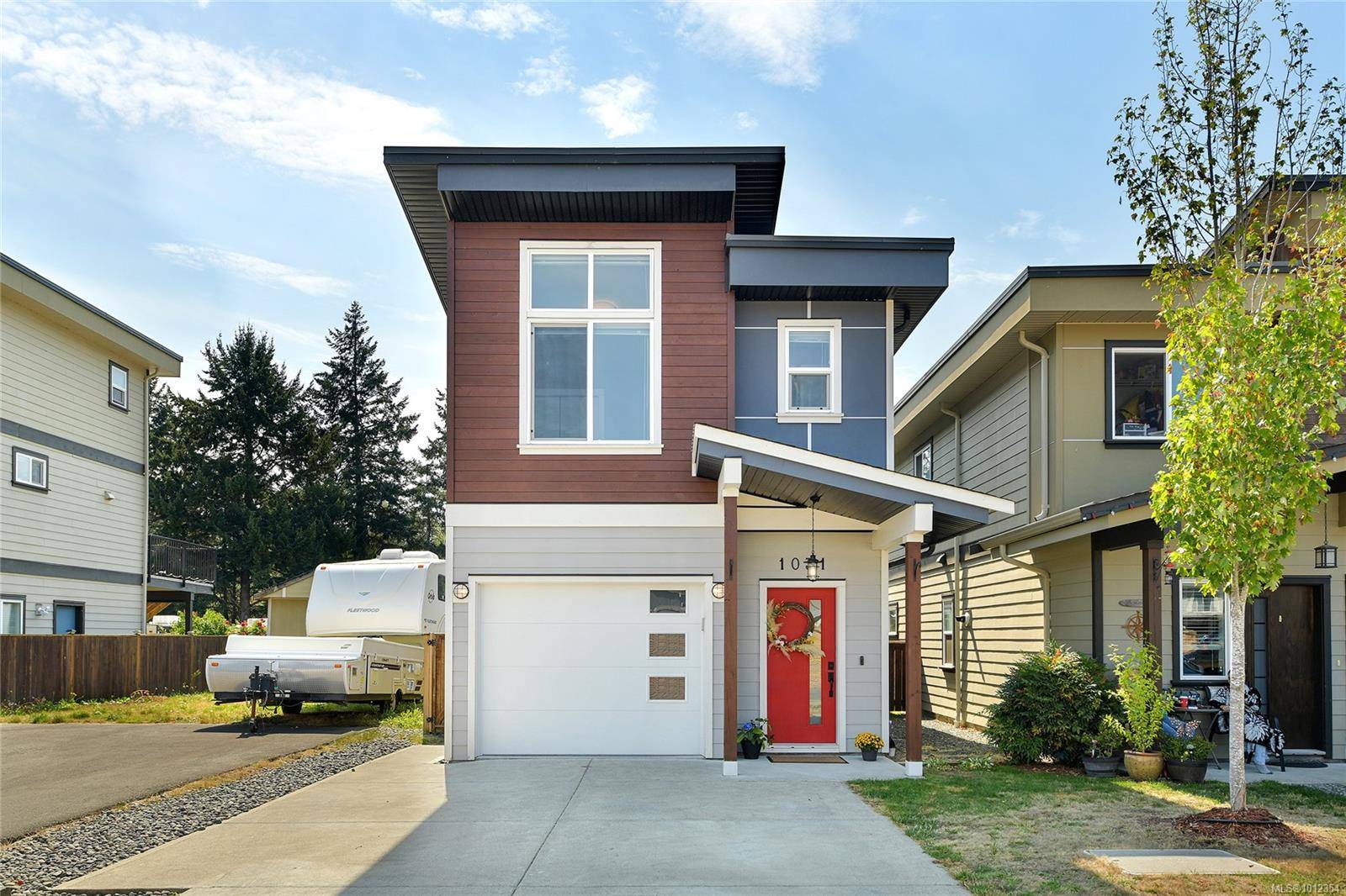 Langford, BC V9C 0H5,1031 Foxwood Pl