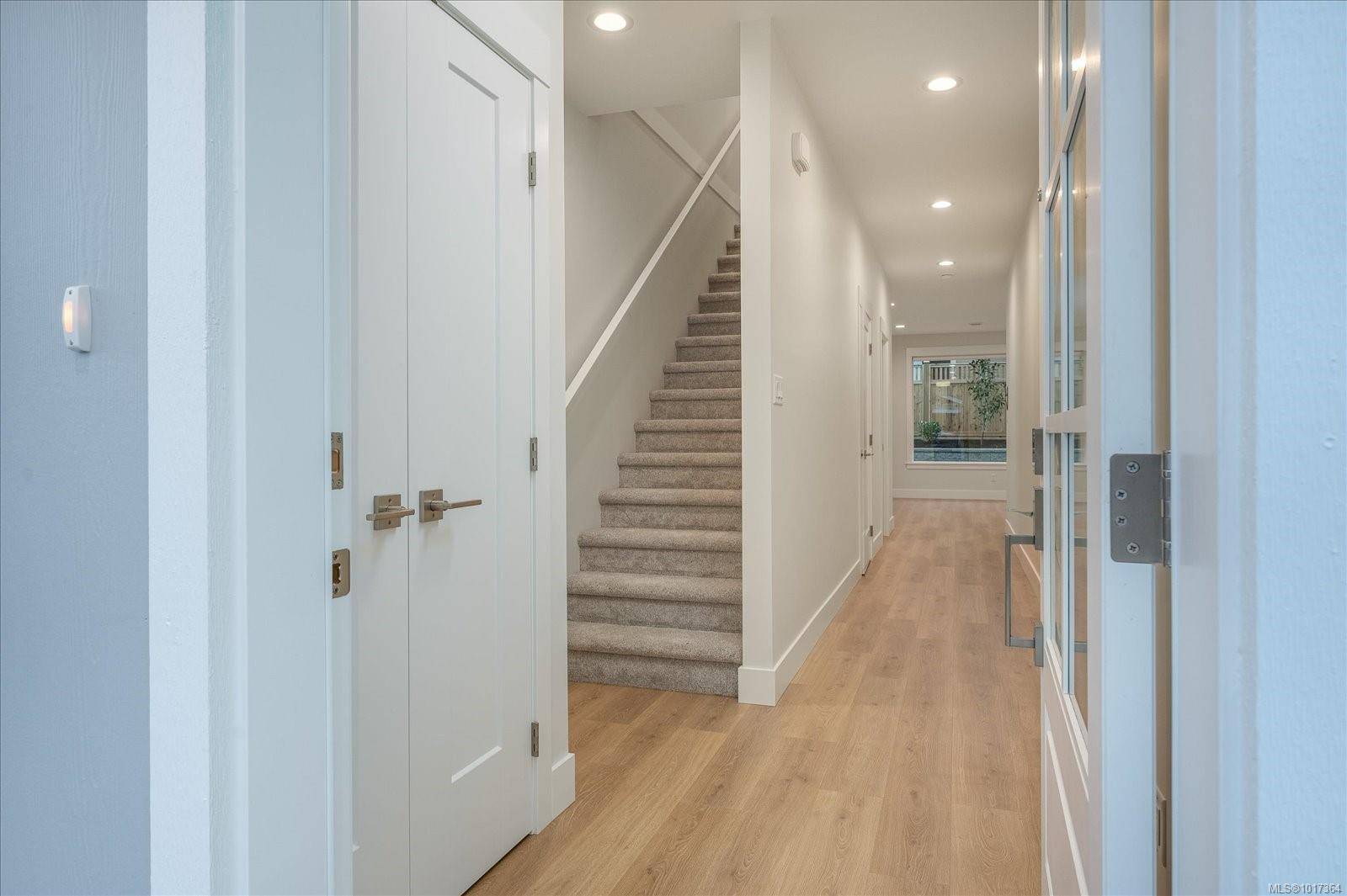 Nanaimo, BC V9T 0M6,4552 Suncrest Rd