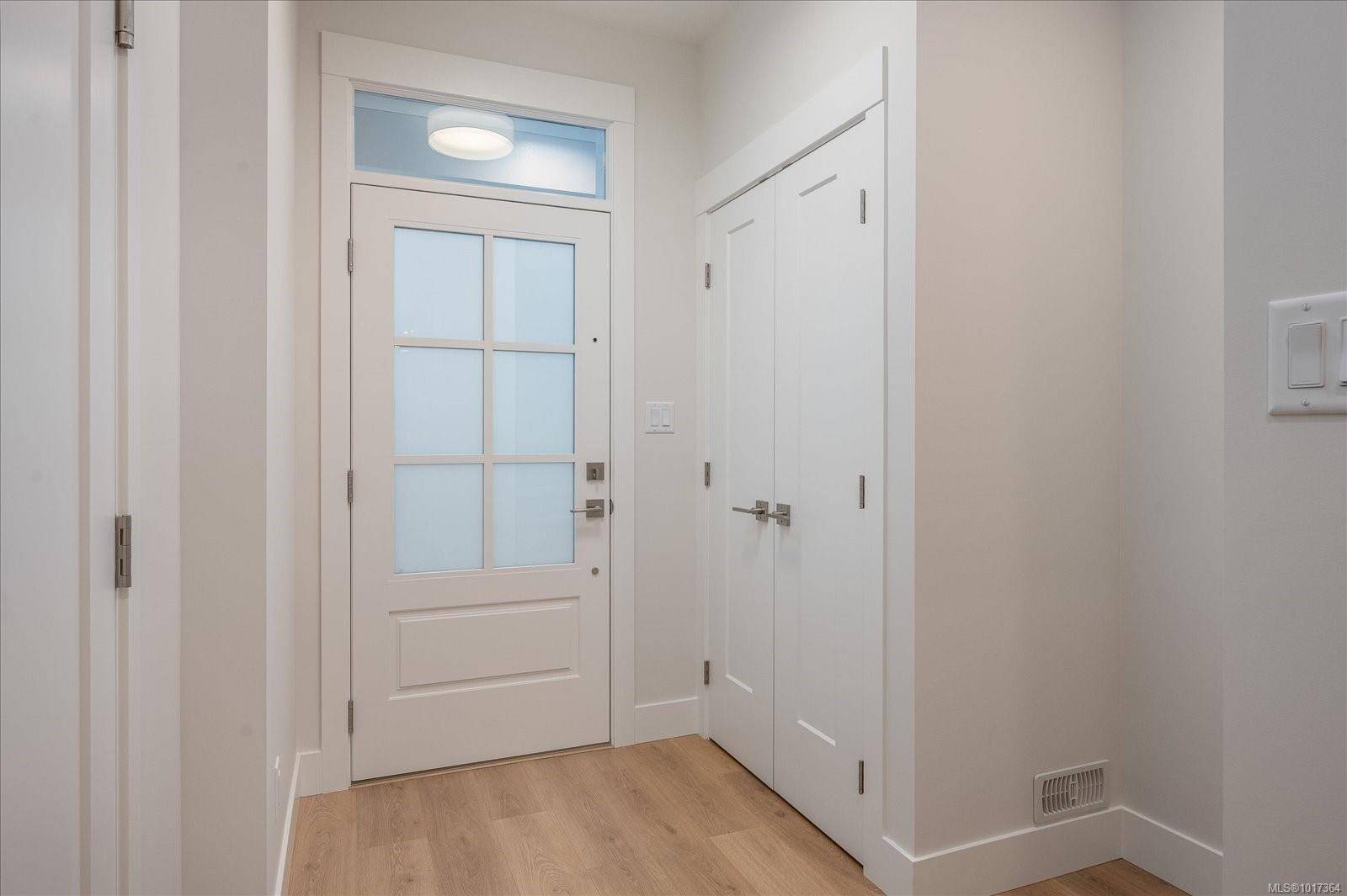 Nanaimo, BC V9T 0M6,4552 Suncrest Rd