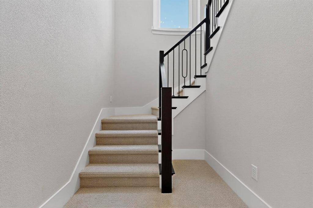 Frisco, TX 75035,15592 Songbird Street