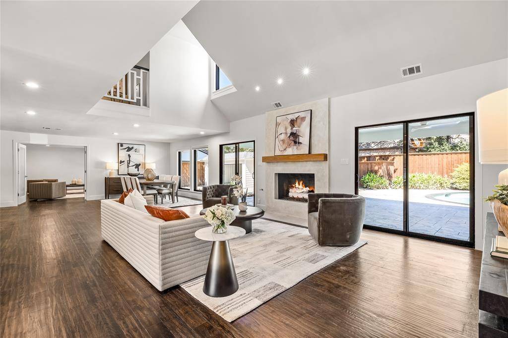 Dallas, TX 75229,4441 Hockaday Drive