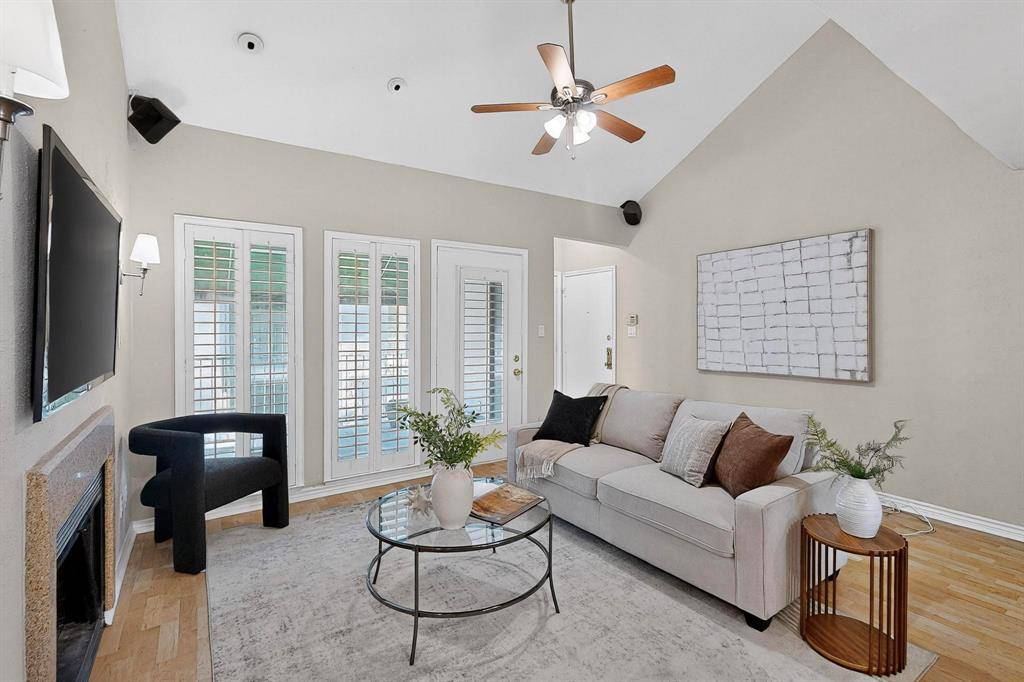 Dallas, TX 75204,3105 San Jacinto Street #306