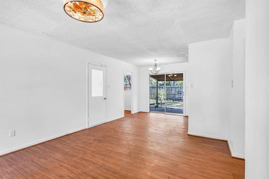 Gilmer, TX 75644,815 N Bledsoe Street