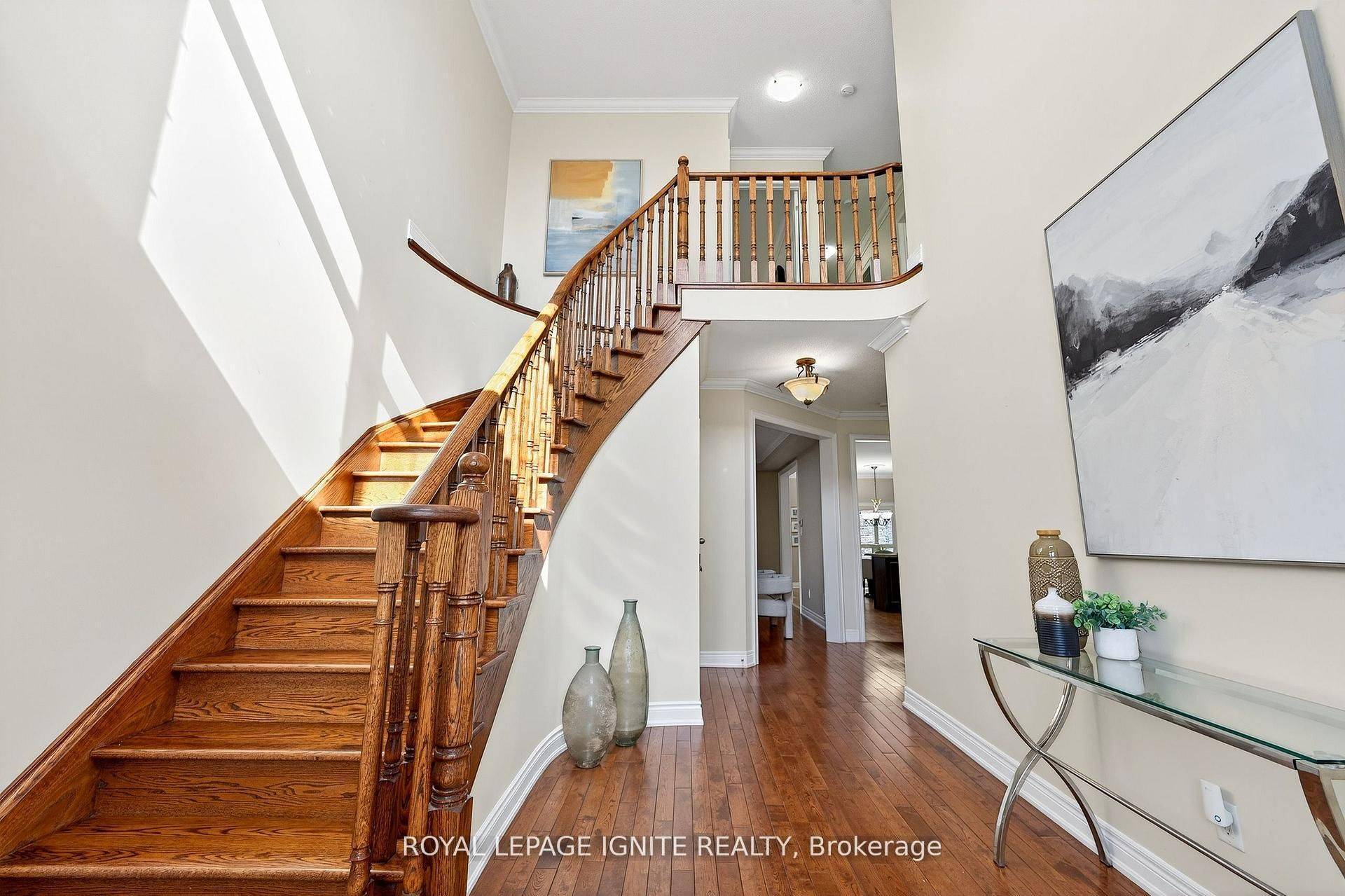 Bradford West Gwillimbury, ON L3Z 0J7,95 Chelsea CRES