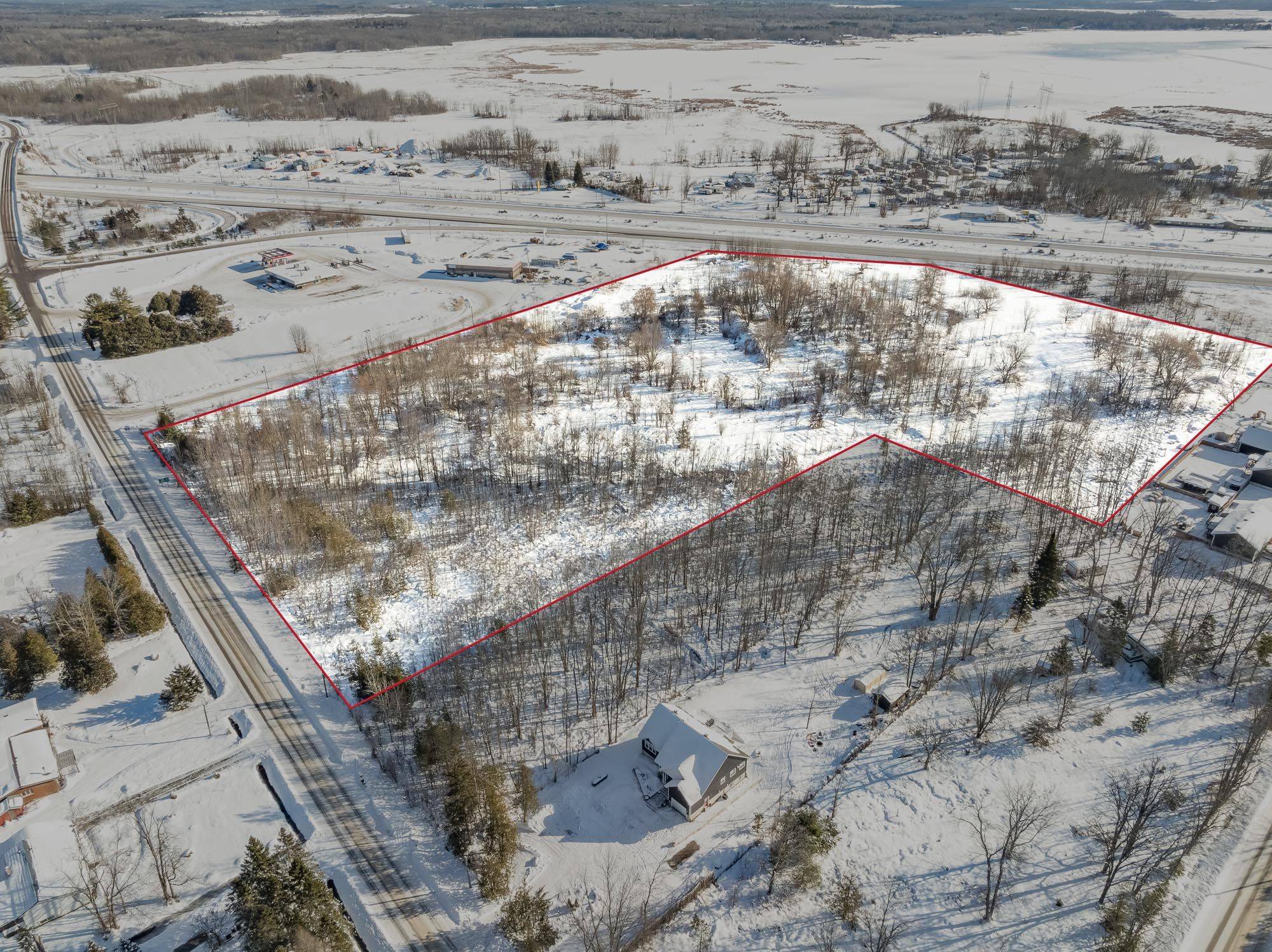 Tay, ON L0K 2C0,15 Quarry RD