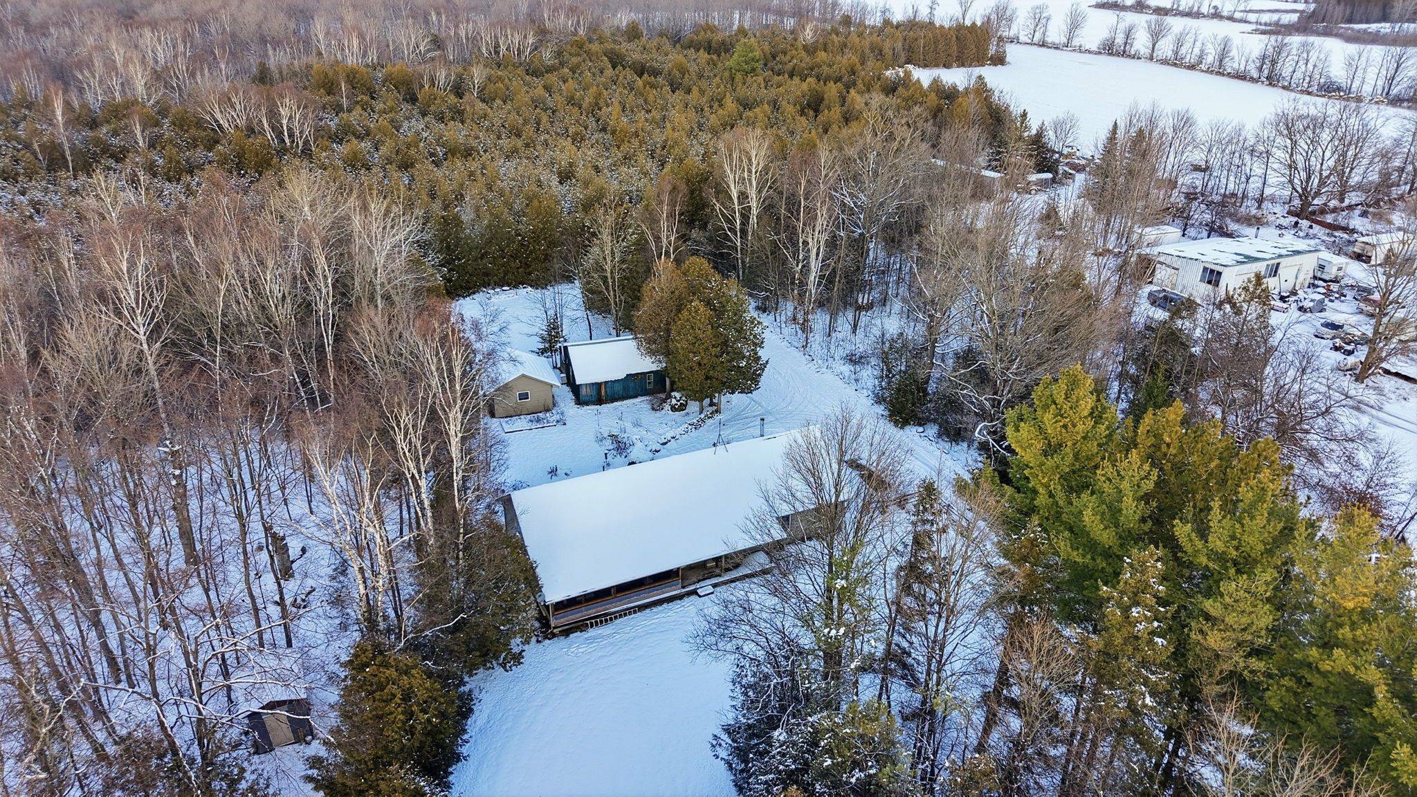 Georgian Bluffs, ON N0H 2T0,401309 Grey Road 17 RD