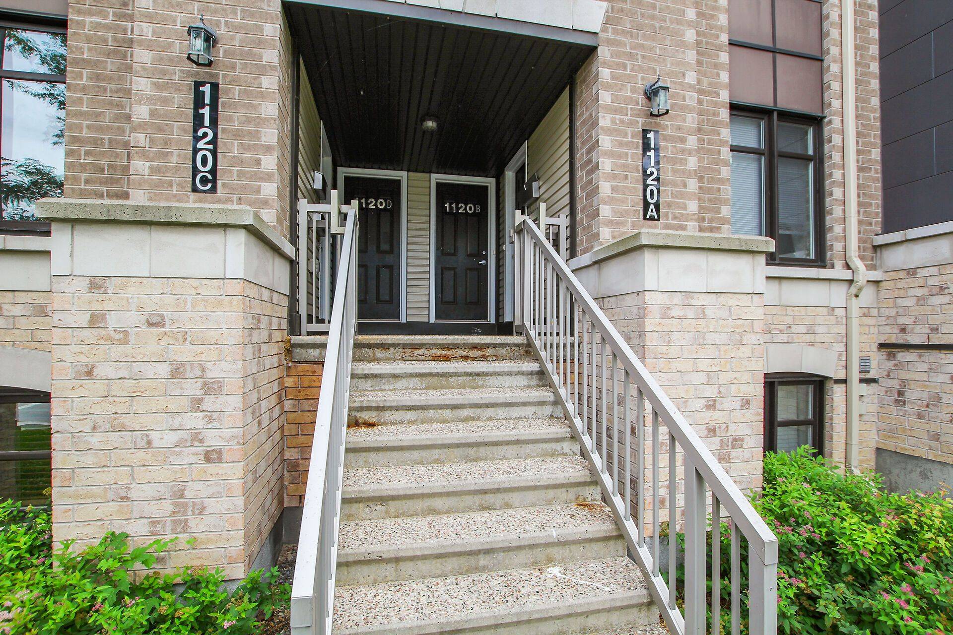 Kanata, ON K2K 0H2,1120 Klondike RD #B