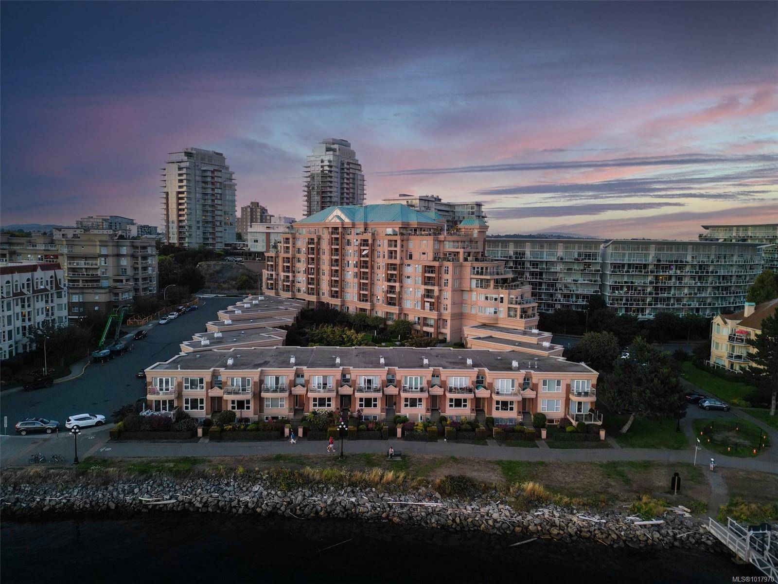 Victoria, BC V9A 7M5,75 Songhees Rd #126