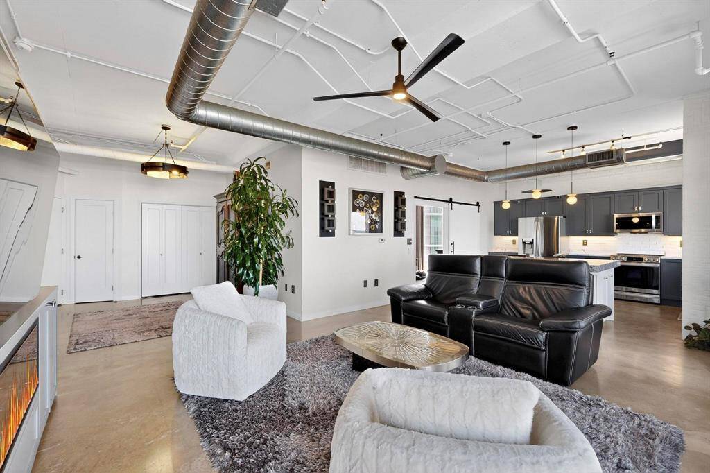 Dallas, TX 75215,1001 Belleview Street #505