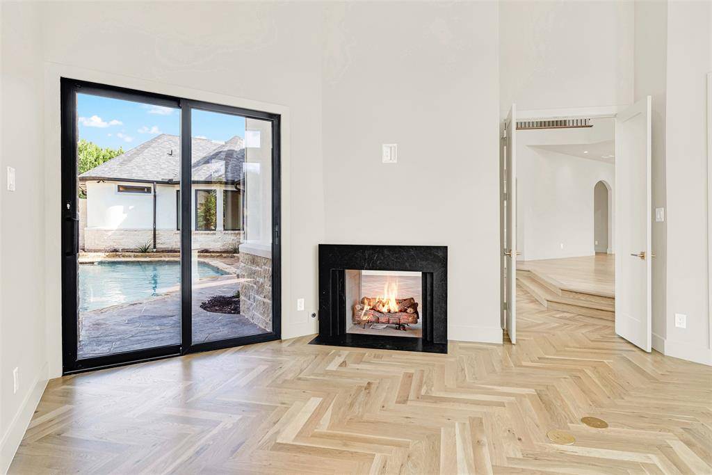 Plano, TX 75093,5948 KING WILLIAM Drive