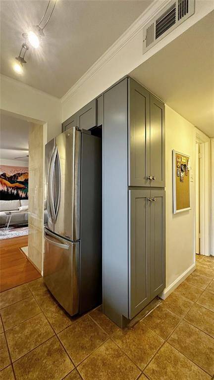 Dallas, TX 75287,18240 Midway Road #104