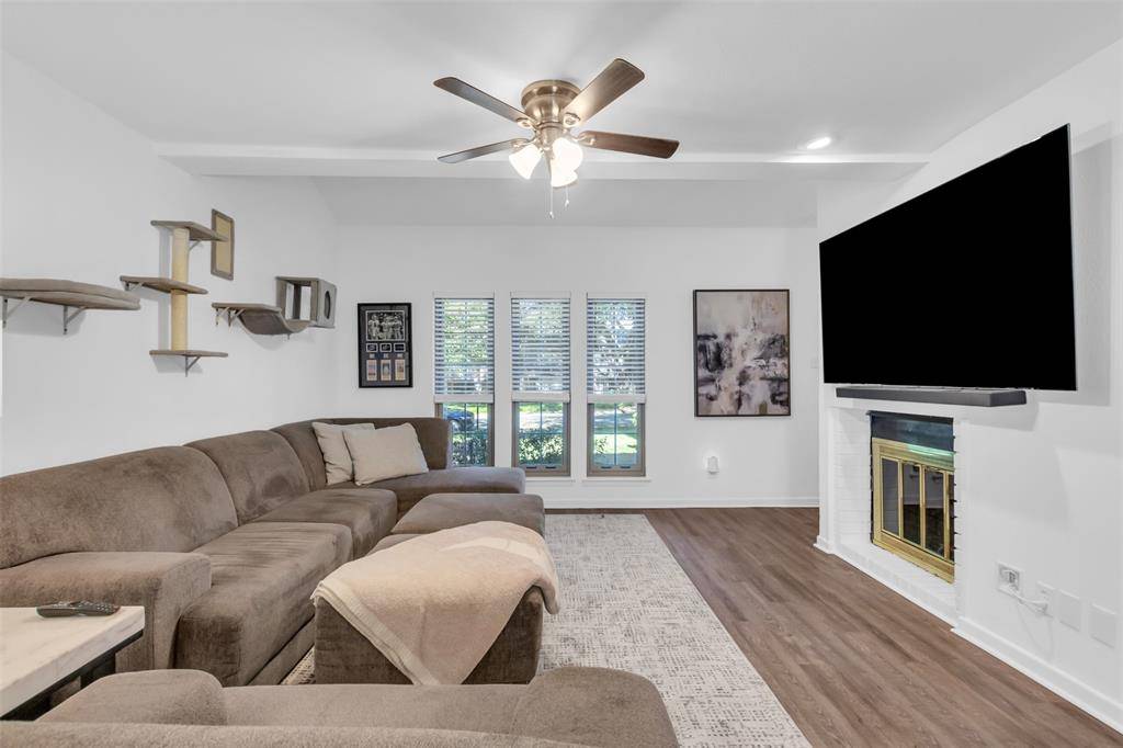 Dallas, TX 75230,7616 Riverbrook Drive #6