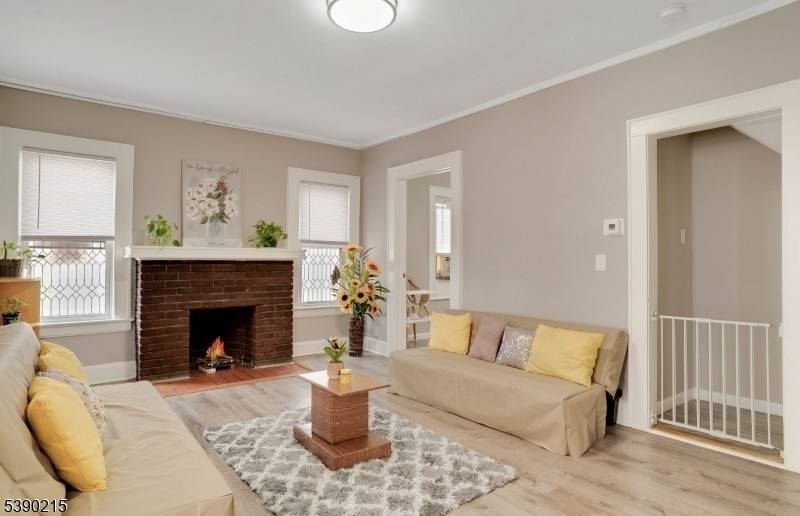 Newark City, NJ 07112,1041 Hunterdon St