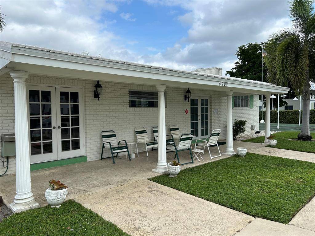 Fort Lauderdale, FL 33308,1851 NE 62nd St #501