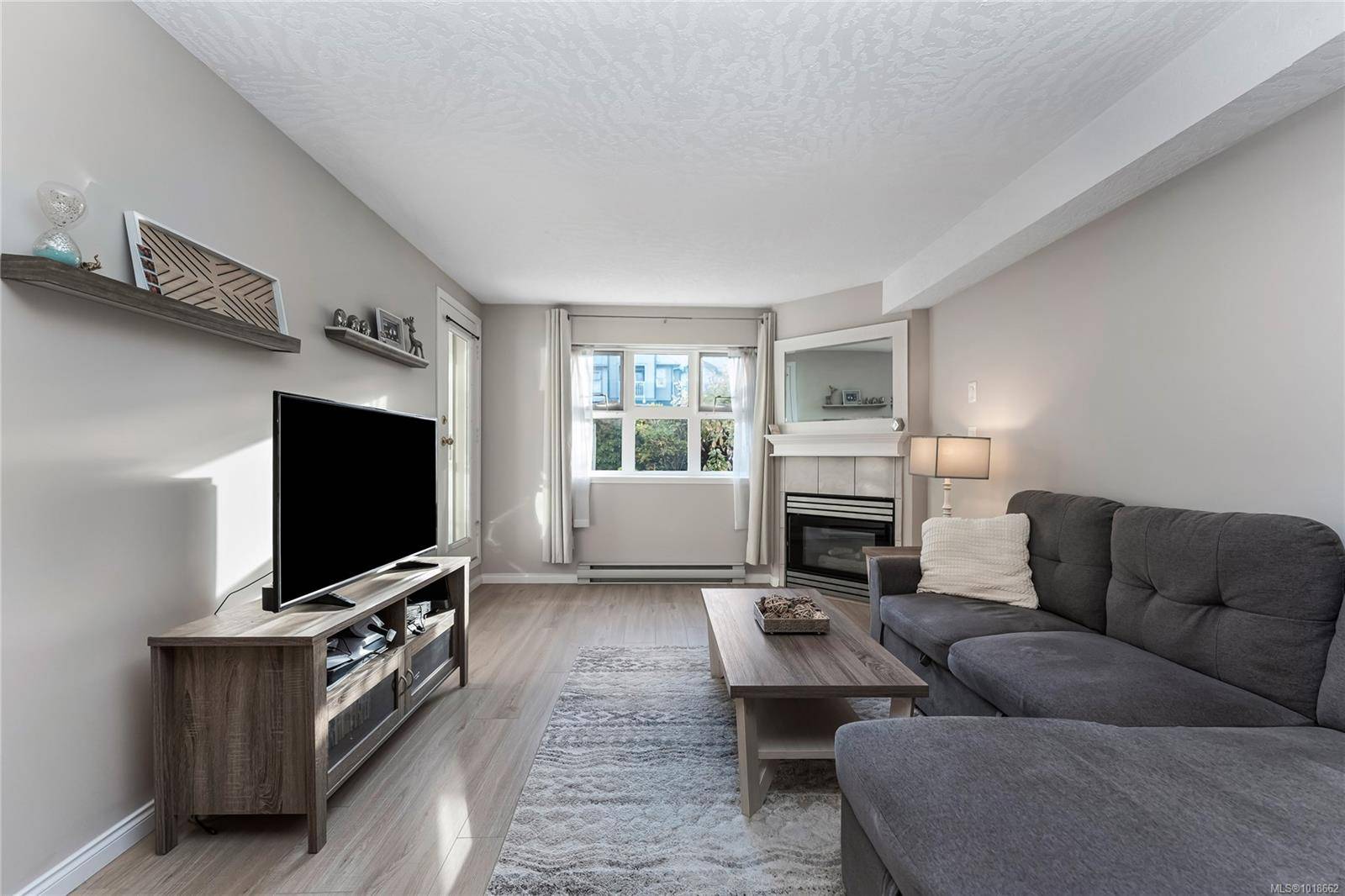 Victoria, BC V9A 1P6,3010 Washington Ave #111