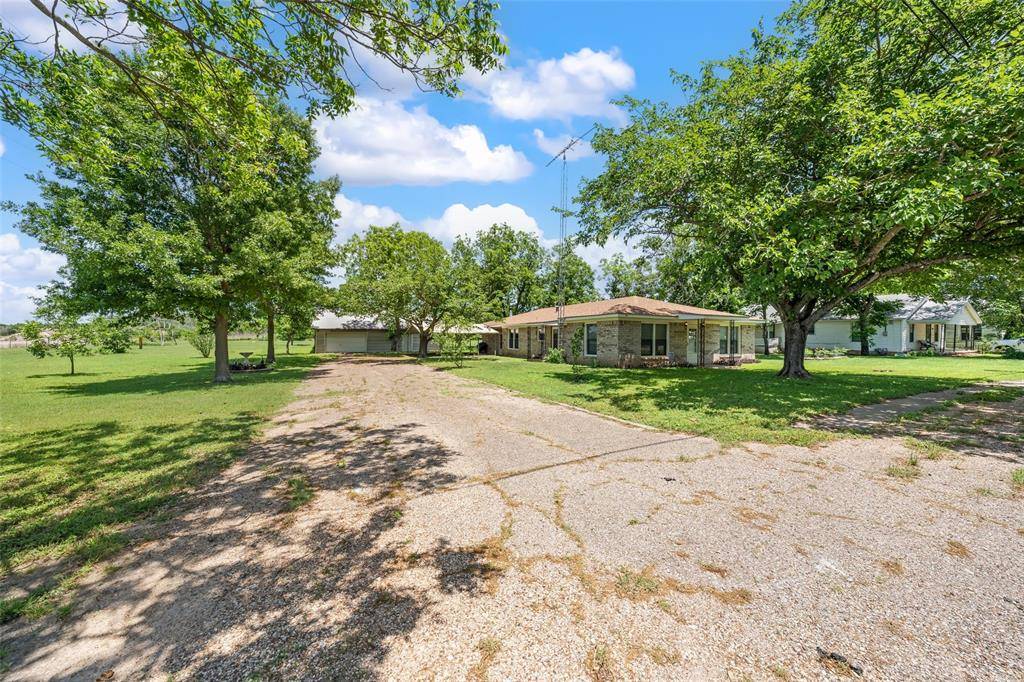 Elm Mott, TX 76640,386 W Main Street