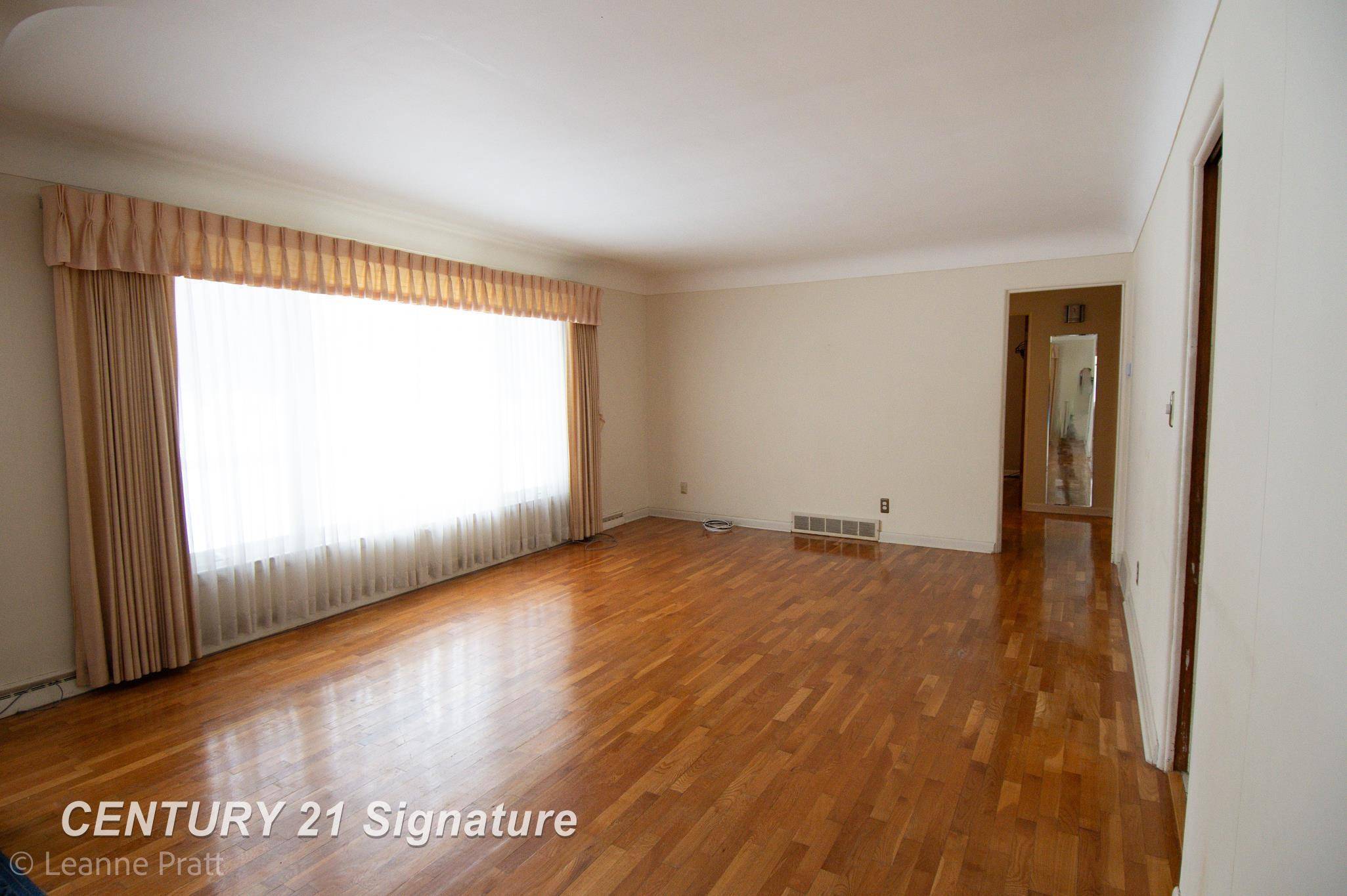 Flushing, MI 48433,605 Hut West Dr DR