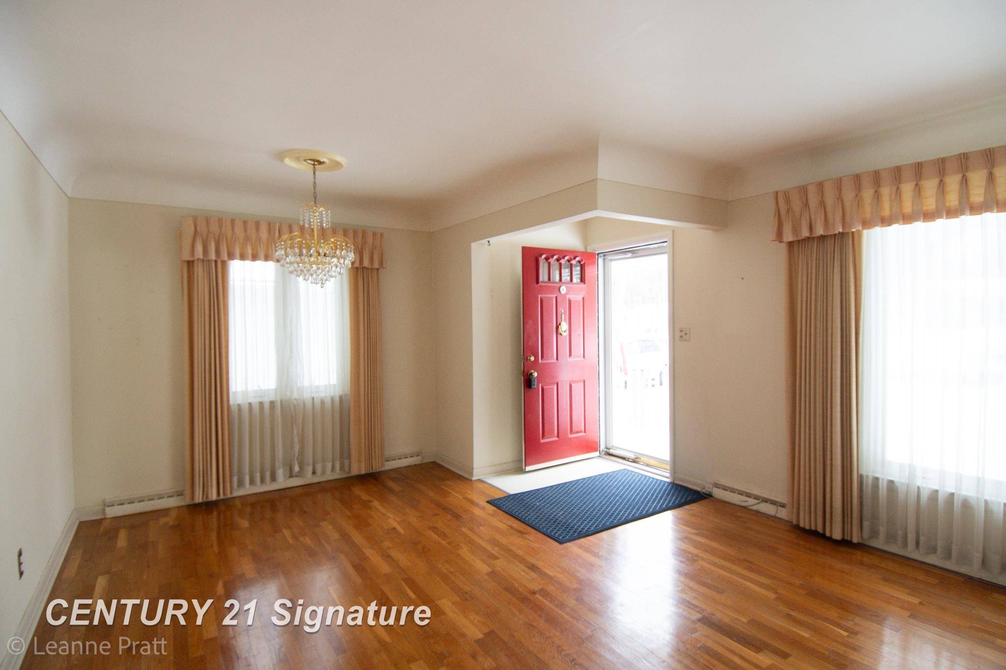 Flushing, MI 48433,605 Hut West Dr DR