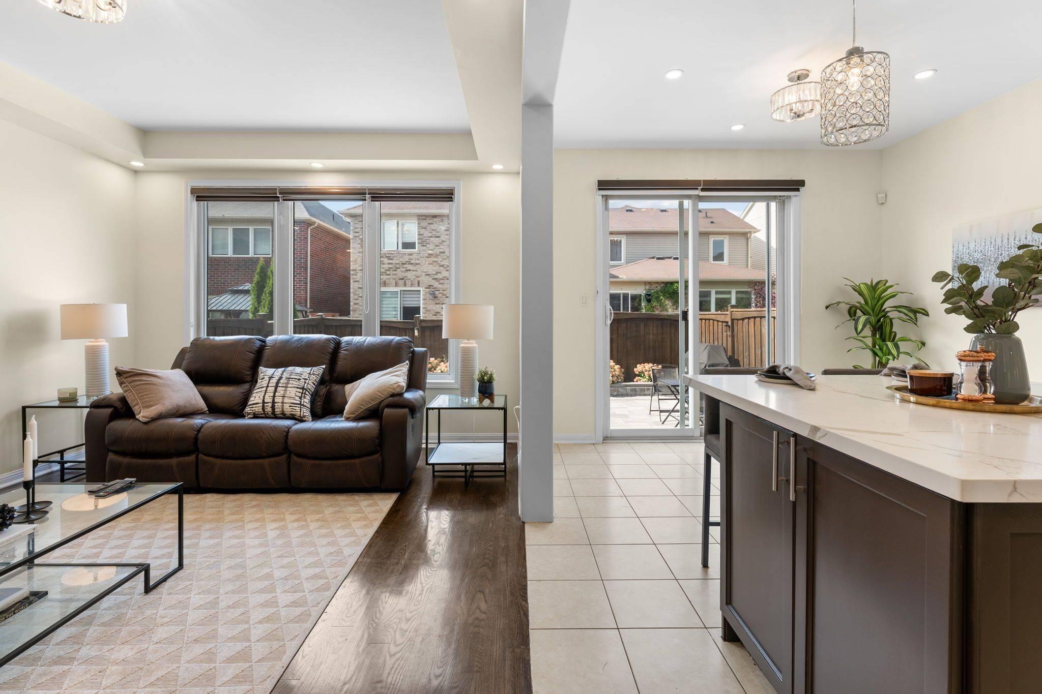 Milton, ON L9T 8J1,986 Farmstead DR