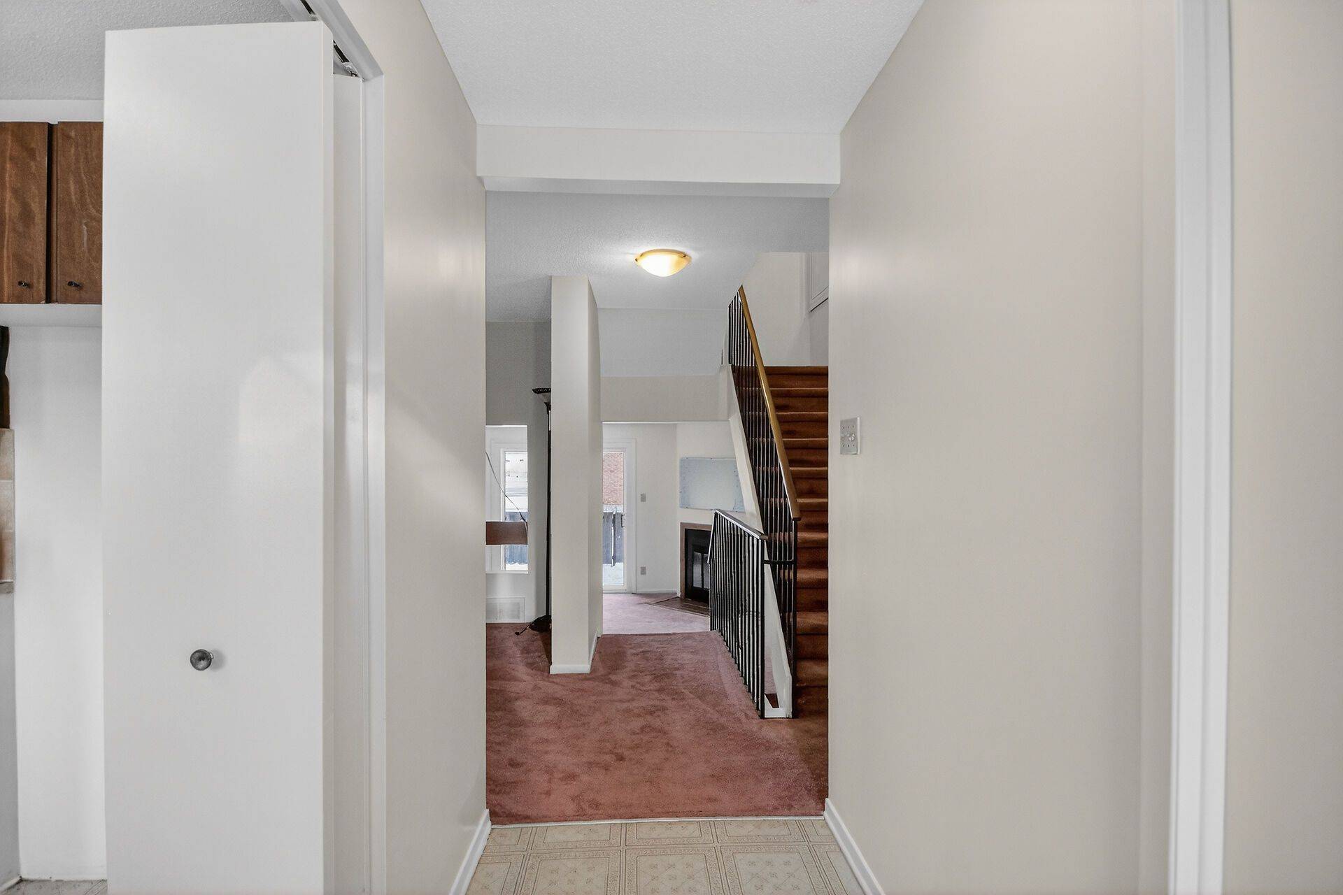 Orleans - Cumberland And Area, ON K1E 2N5,1781 Lamoureux DR