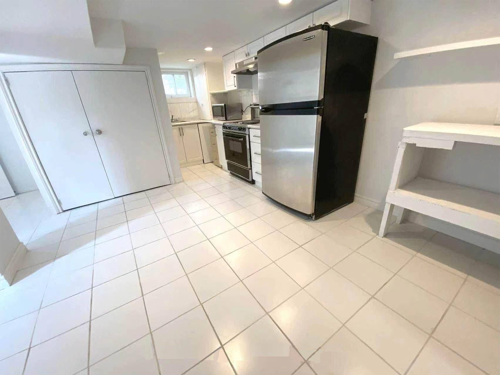 Hamilton, ON L8S 3A2,112 Leland ST #Bsmt