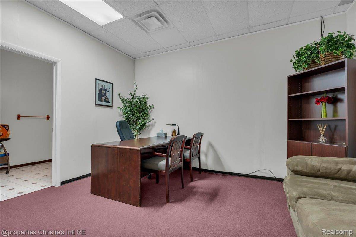 Detroit, MI 48234,19222 Conant ST