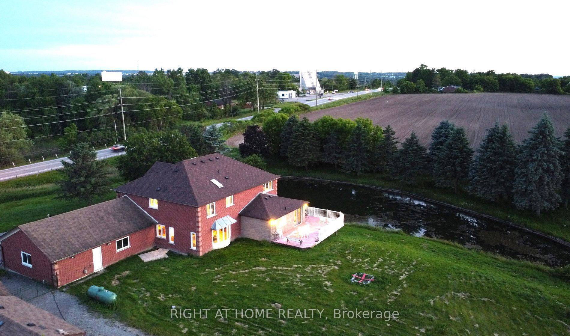 East Gwillimbury, ON L0G 1V0,1008 Mount Albert RD