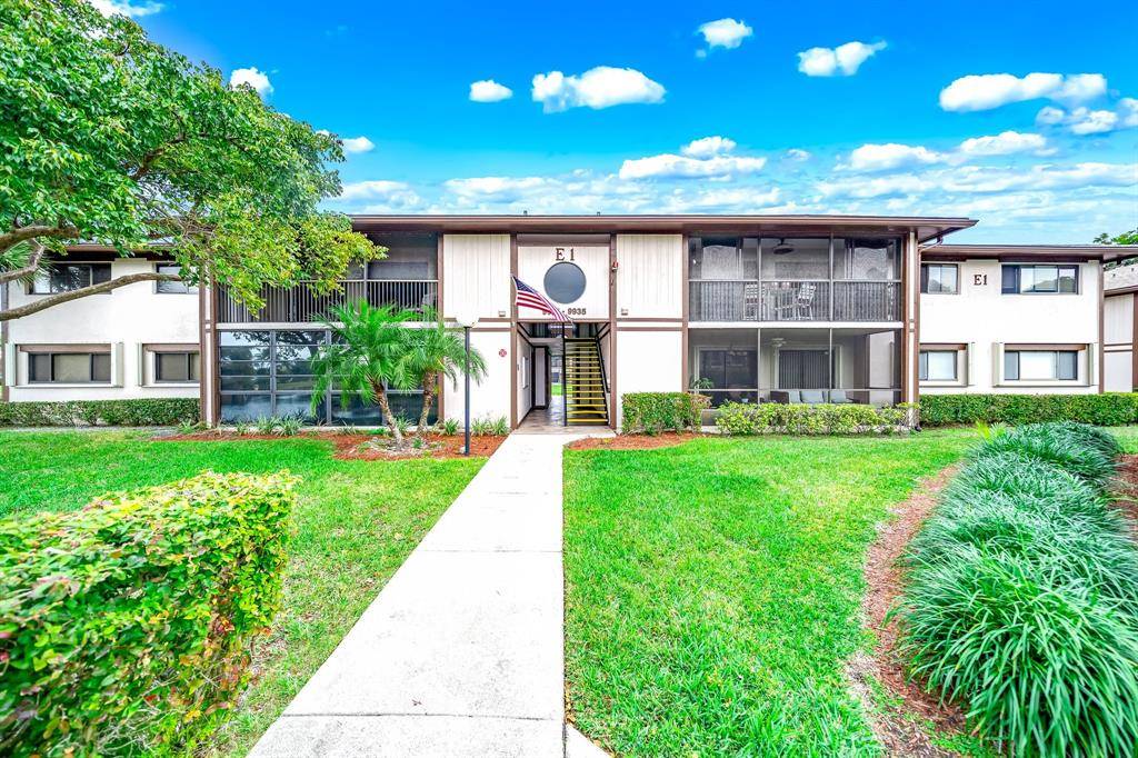 Fort Lauderdale, FL 33321,9933 N Belfort Cir #201