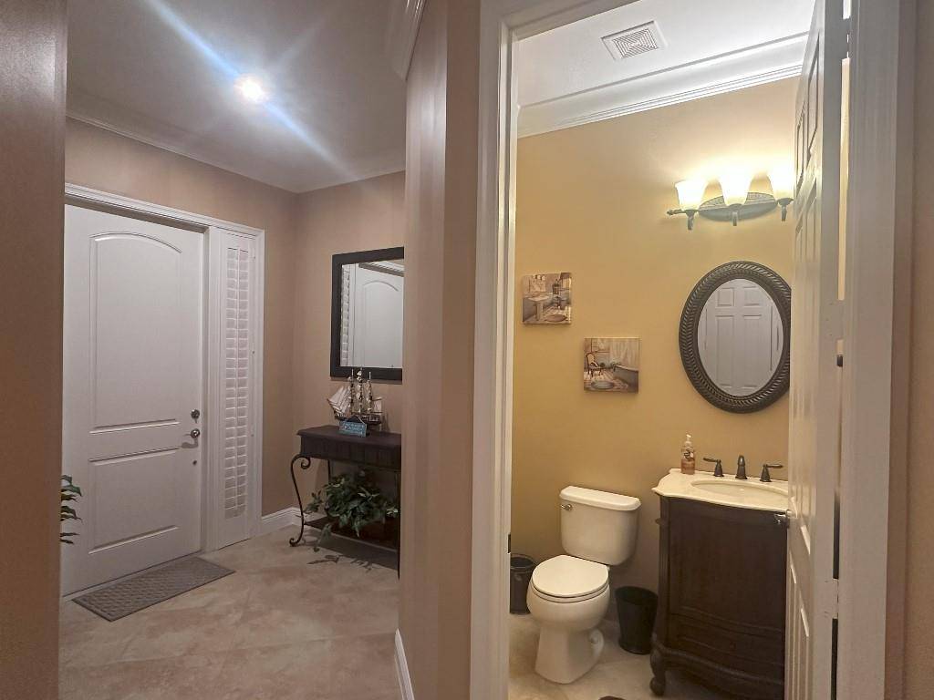 Palm Beach Gardens, FL 33418,4115 Darlington St