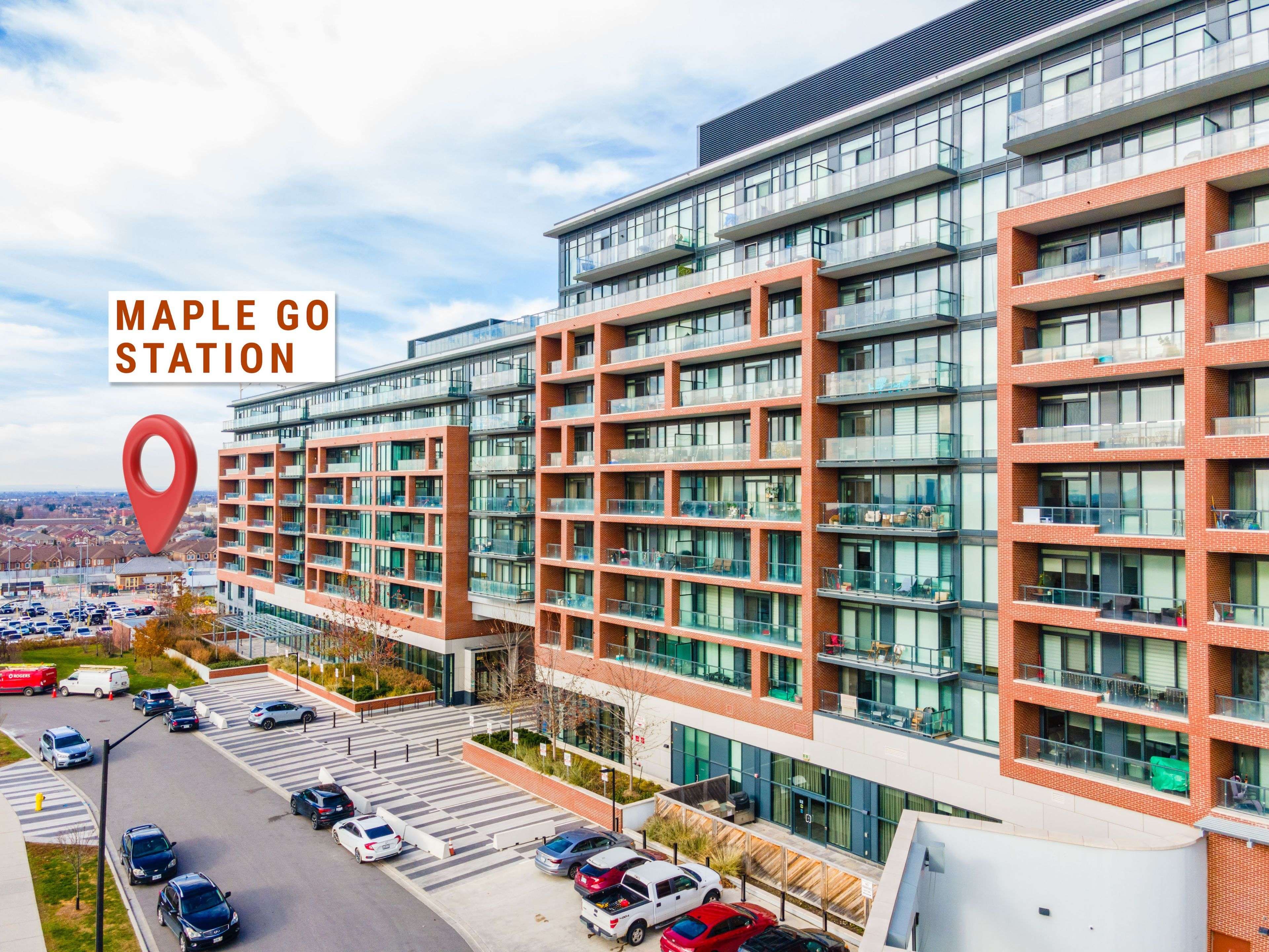 Vaughan, ON L6A 5A7,99 Eagle Rock WAY #106