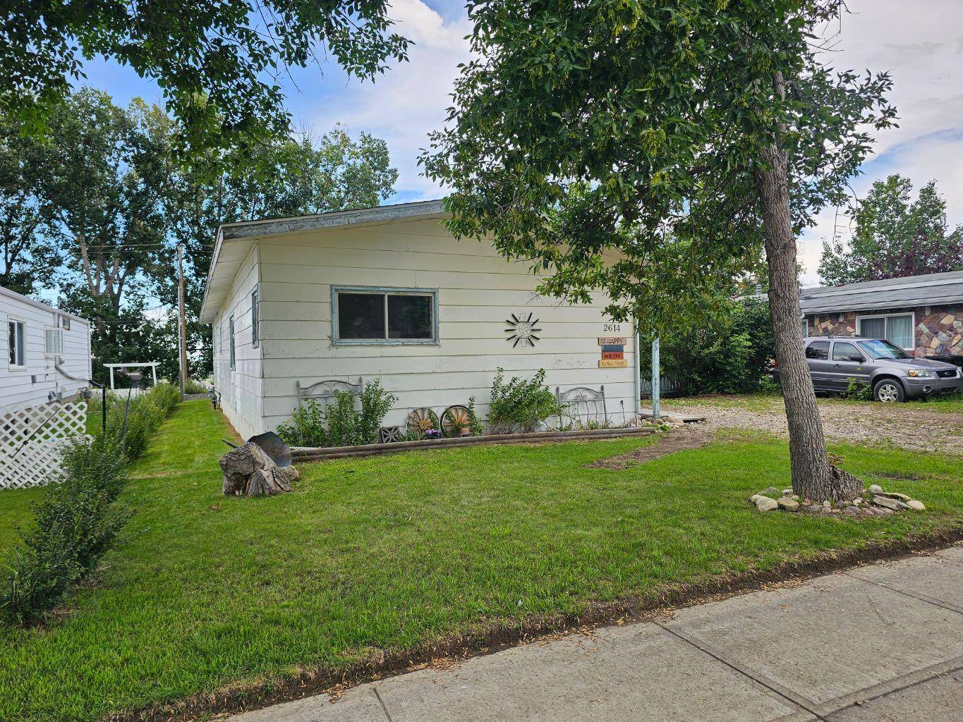 Nanton, AB T0L1R0,2614 22 AVE