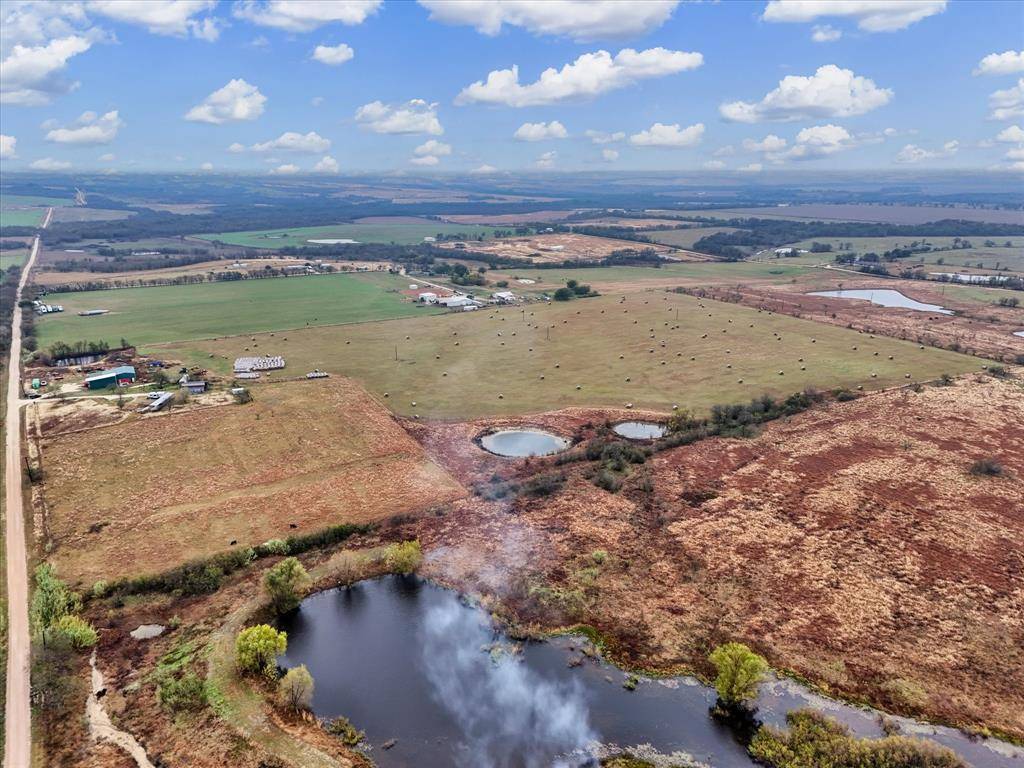 Bruceville Eddy, TX 76524,689 County Road 464