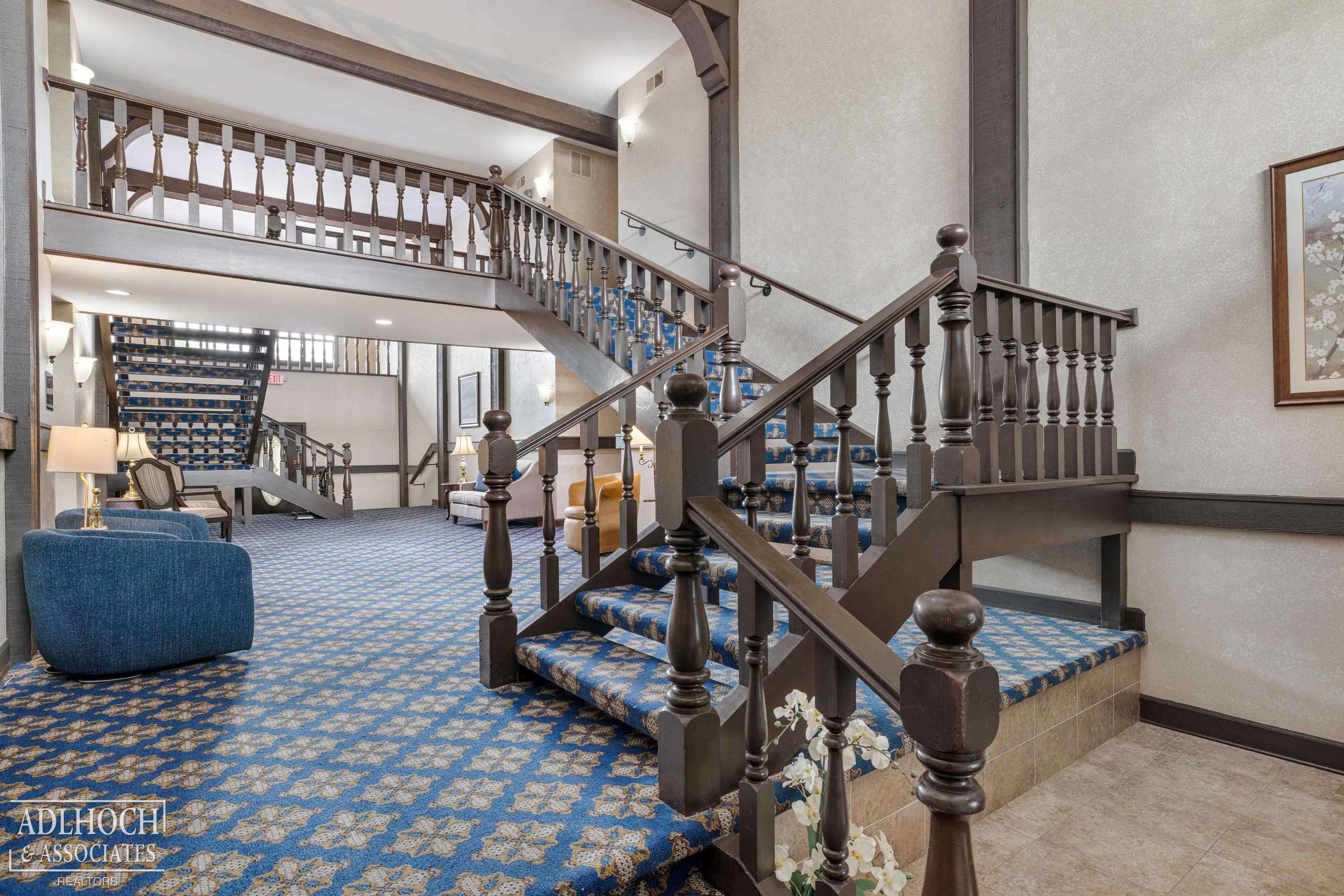 Grosse Pointe Woods, MI 48236,1750 Vernier RD