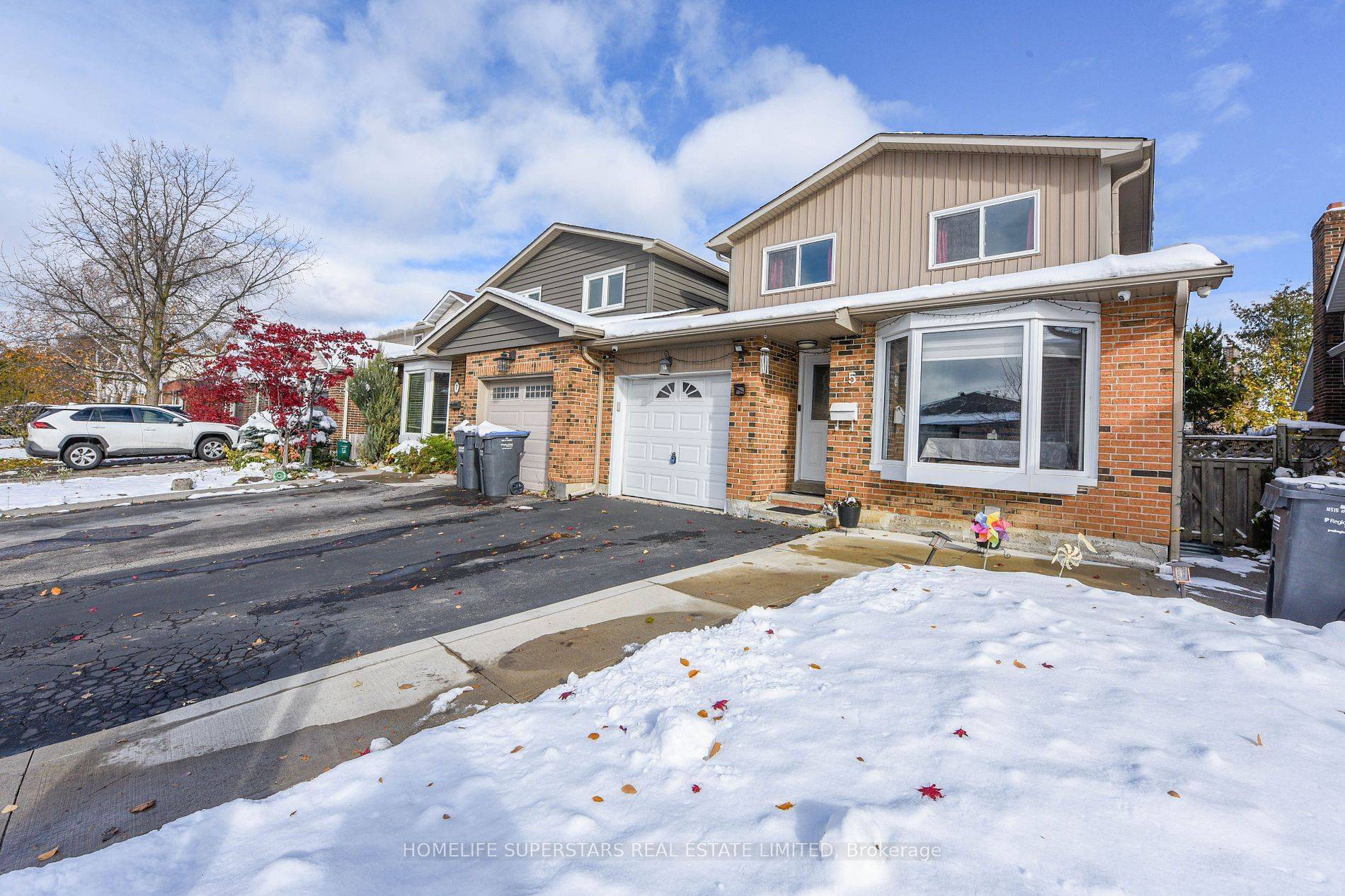 Brampton, ON L6Y 2J9,5 Norbert RD