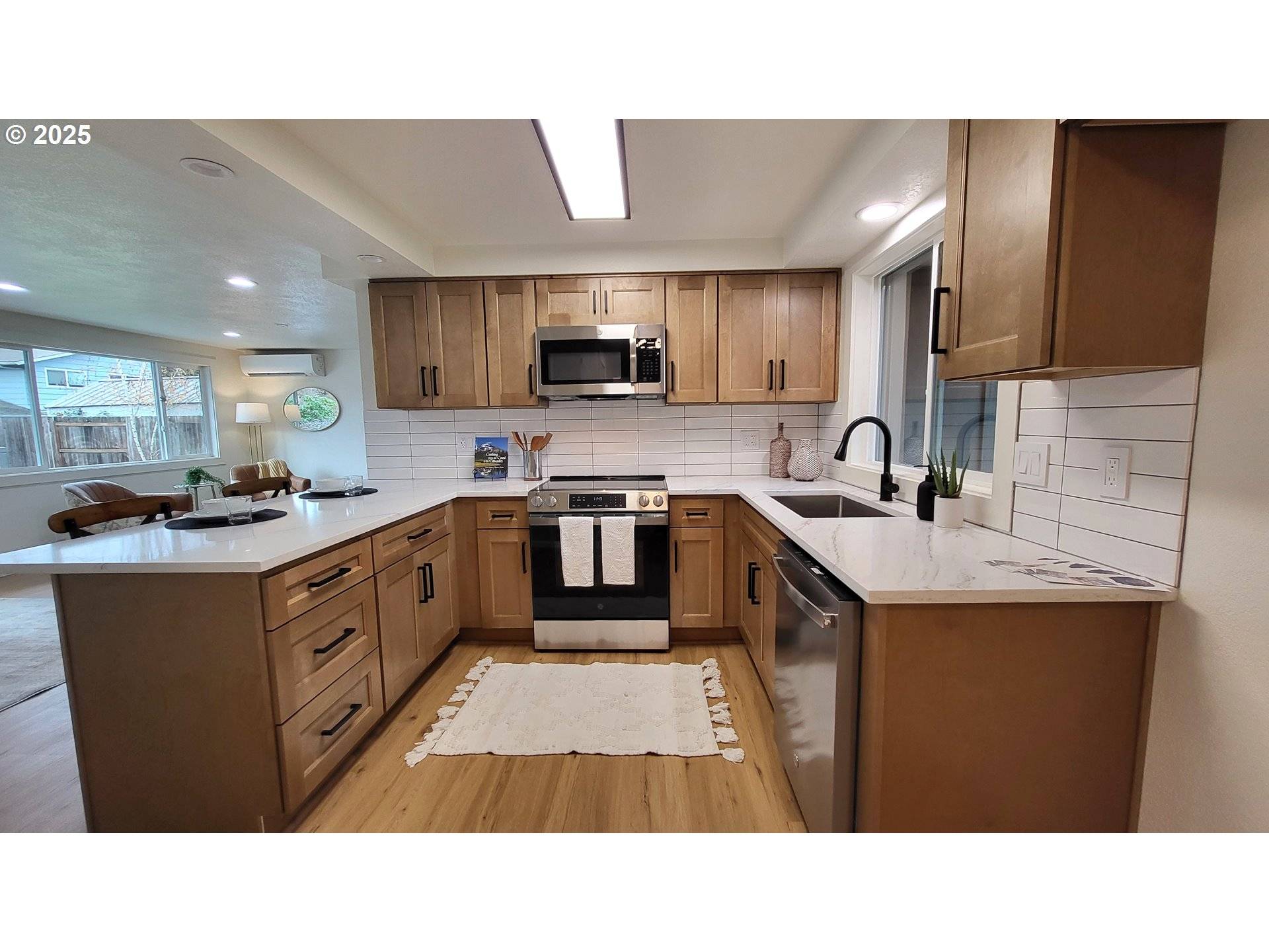 Eugene, OR 97401,2240 Providence ST