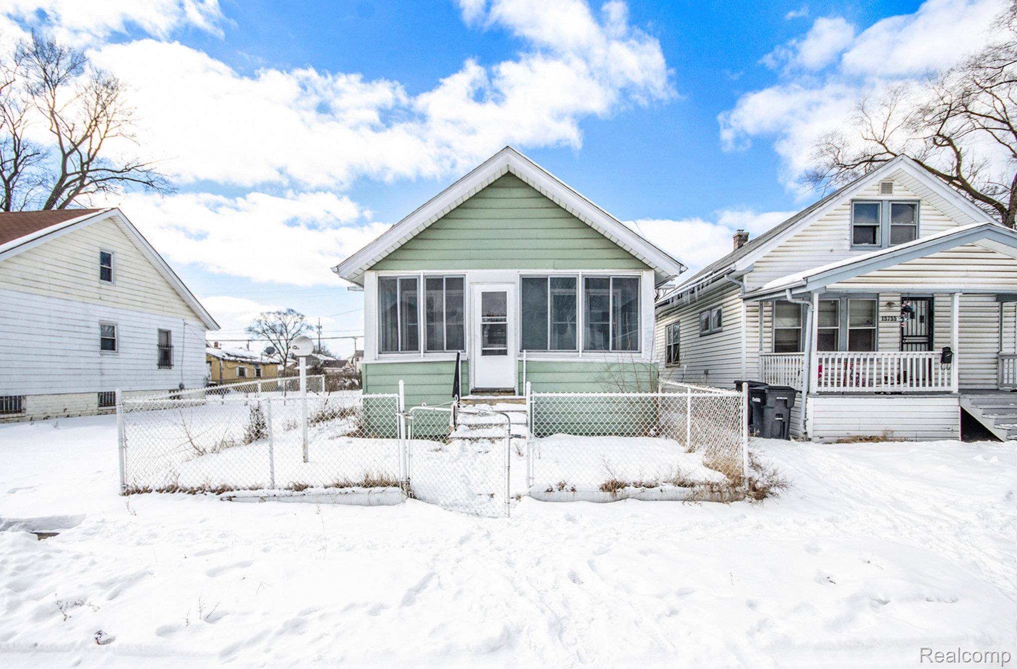 Detroit, MI 48238,15751 Fairfield ST