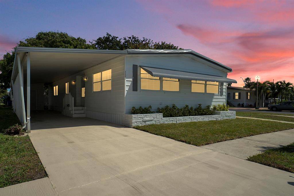 Deerfield Beach, FL 33064,113 NW 52nd Ct