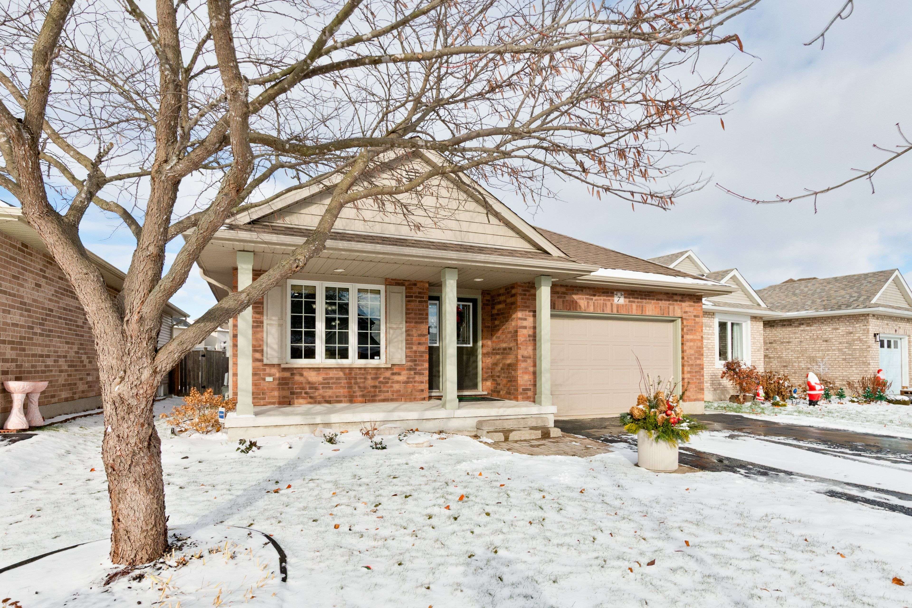 St. Thomas, ON N5P 0A6,7 Circlewood DR