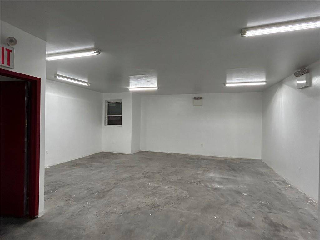 Brooklyn, NY 11220,4108 8th AVE #Cellar