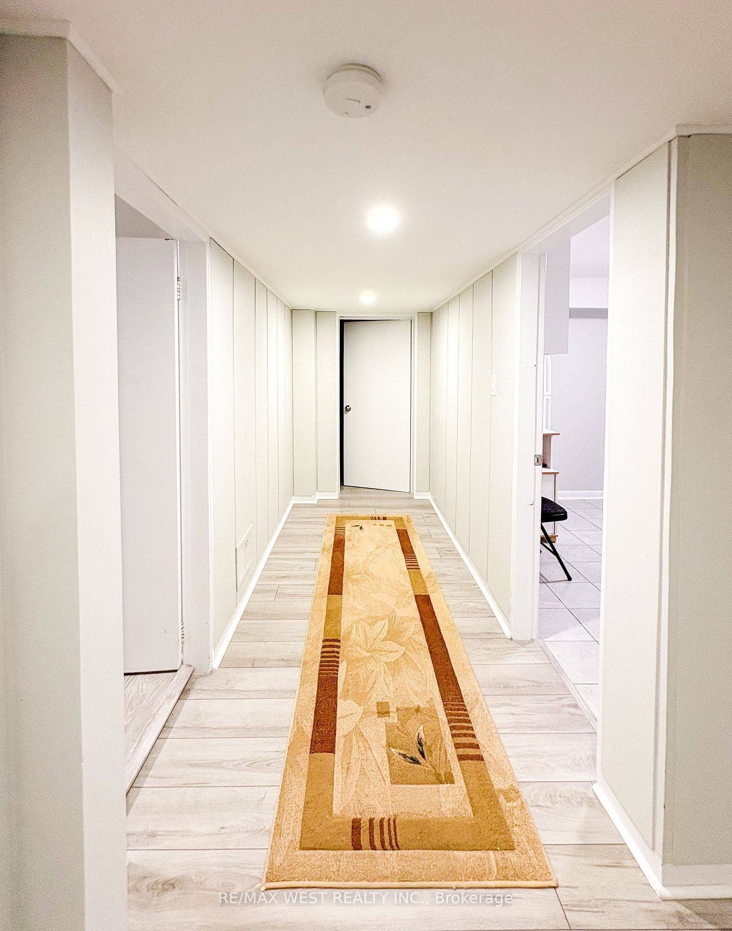 Toronto C06, ON M3H 4V7,5 Arlstan DR #Bsmt