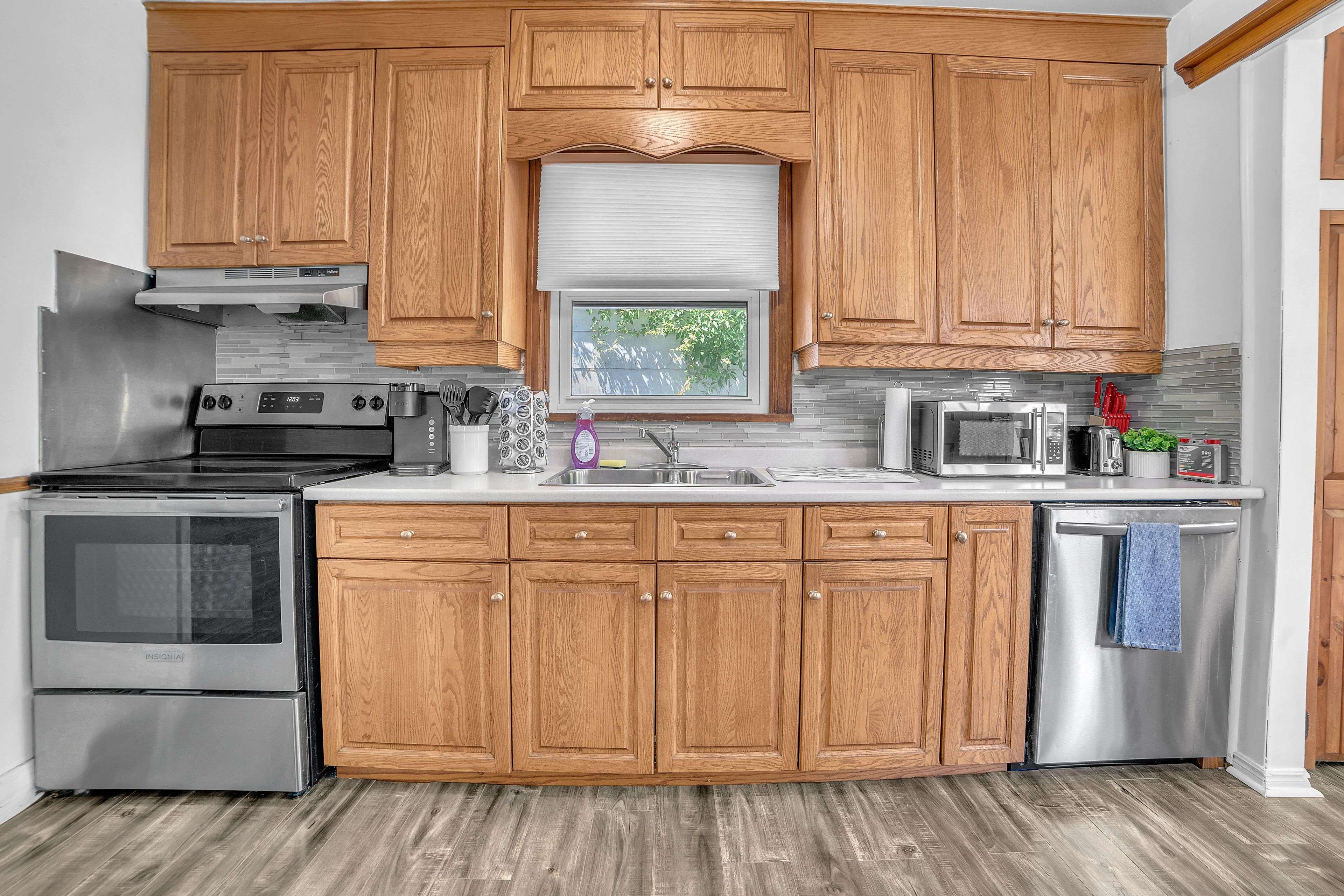 London East, ON N5W 2M4,60 Eastman AVE