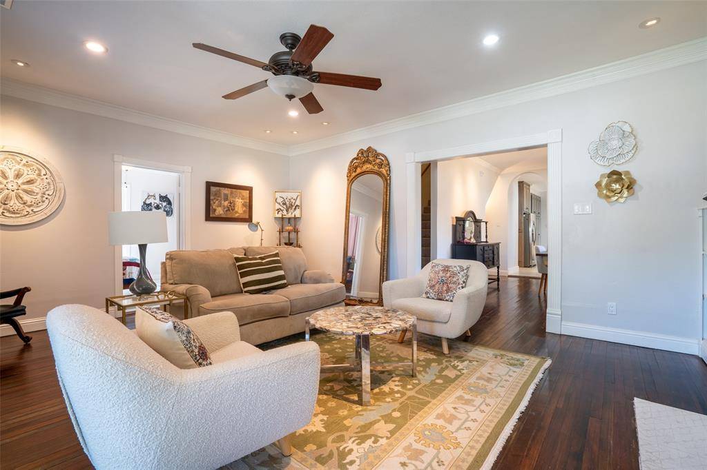 Fort Worth, TX 76107,1620 Clover Lane