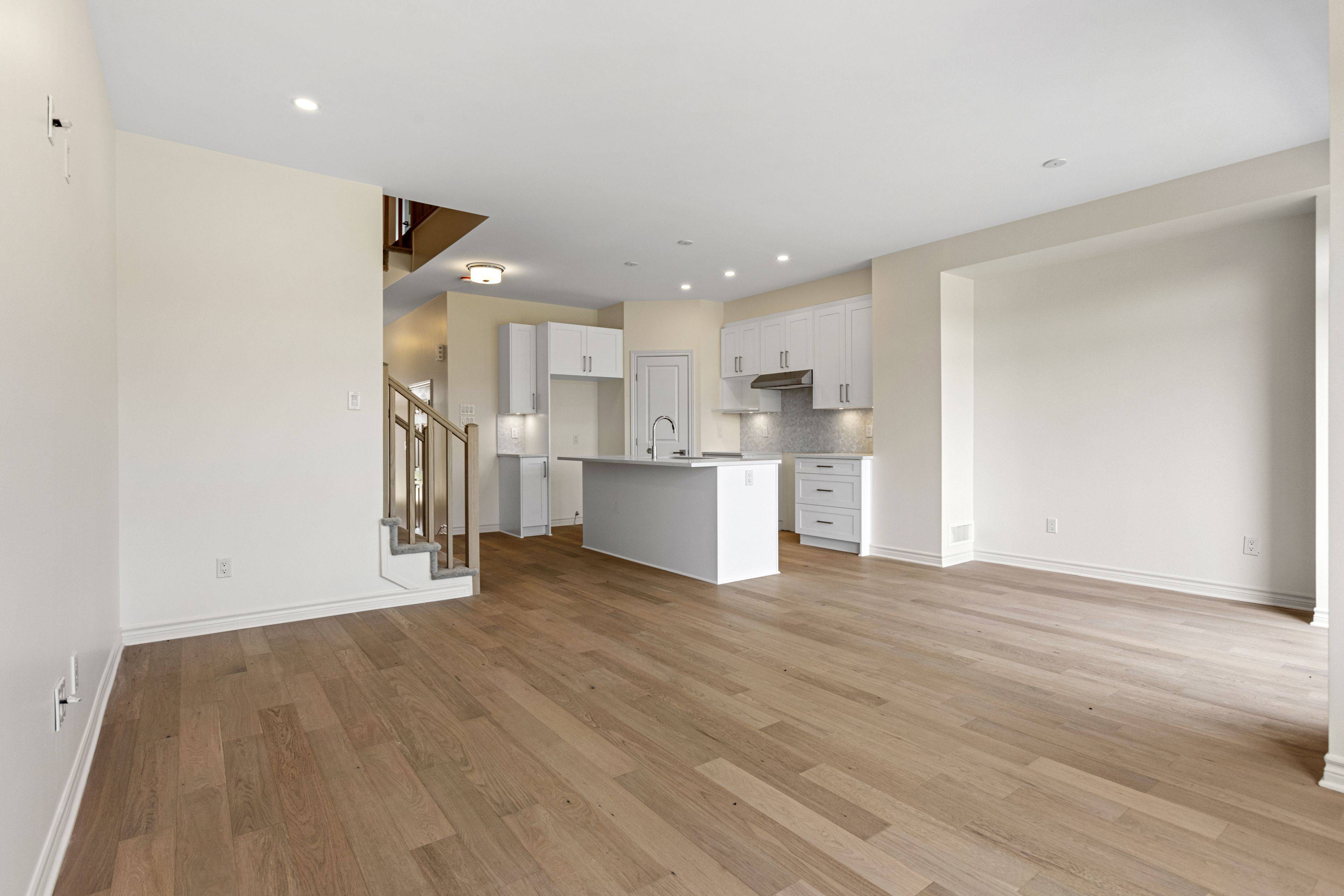 Orleans - Cumberland And Area, ON K4A 5N3,794 Antonio Farley ST