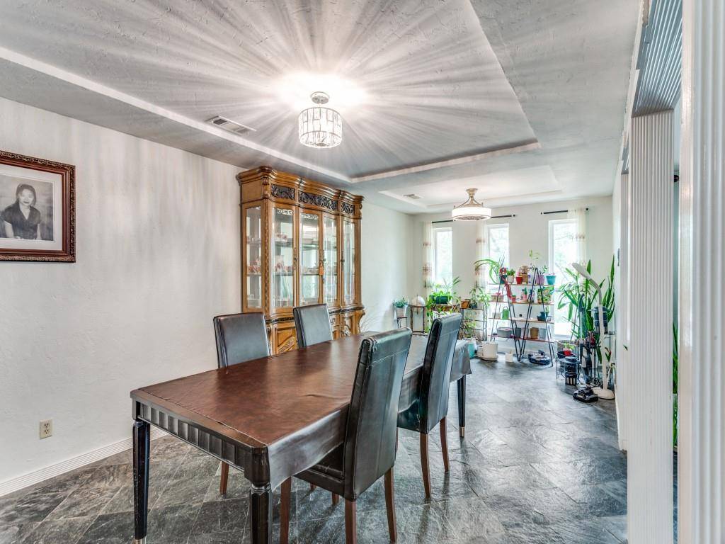 Fort Worth, TX 76103,405 Chandler Lake Road