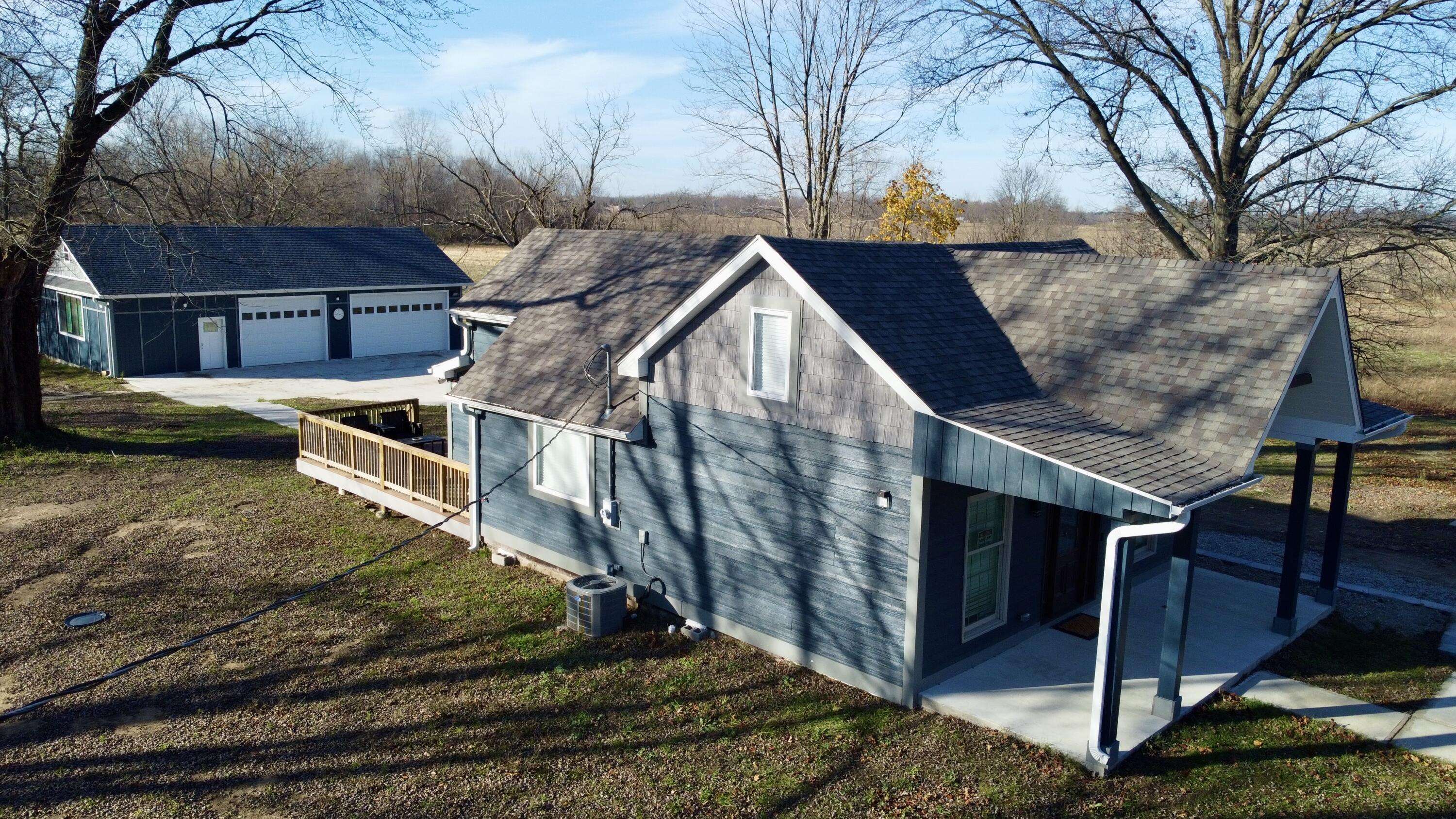 Benton Harbor, MI 49022,1982 S Benton Center RD