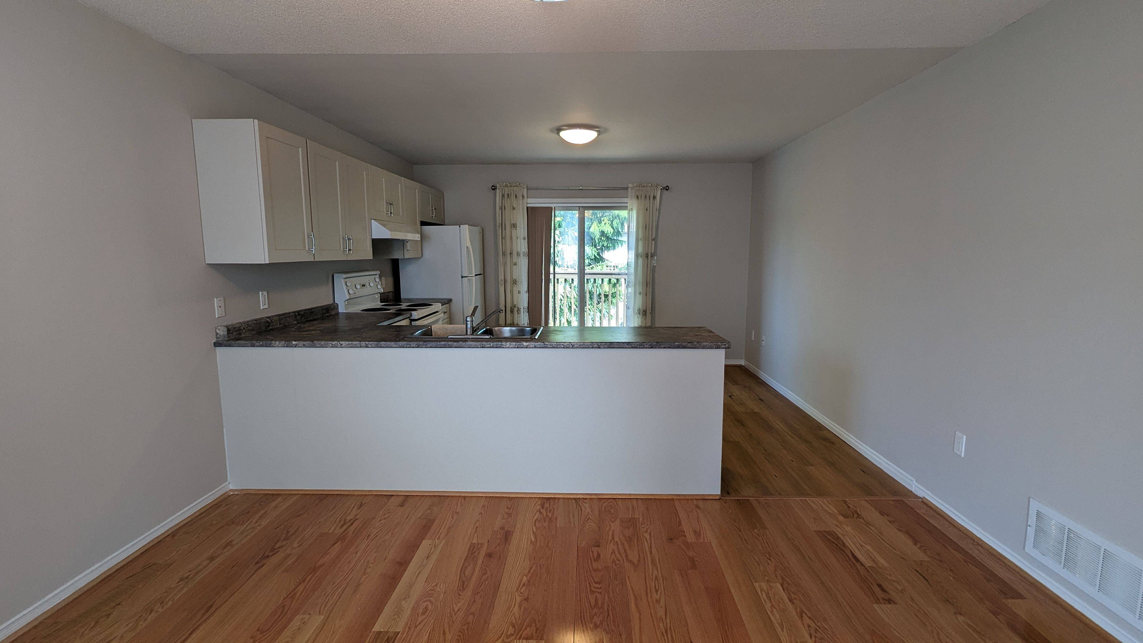 Barrie, ON L4N 0L7,76 Srigley ST